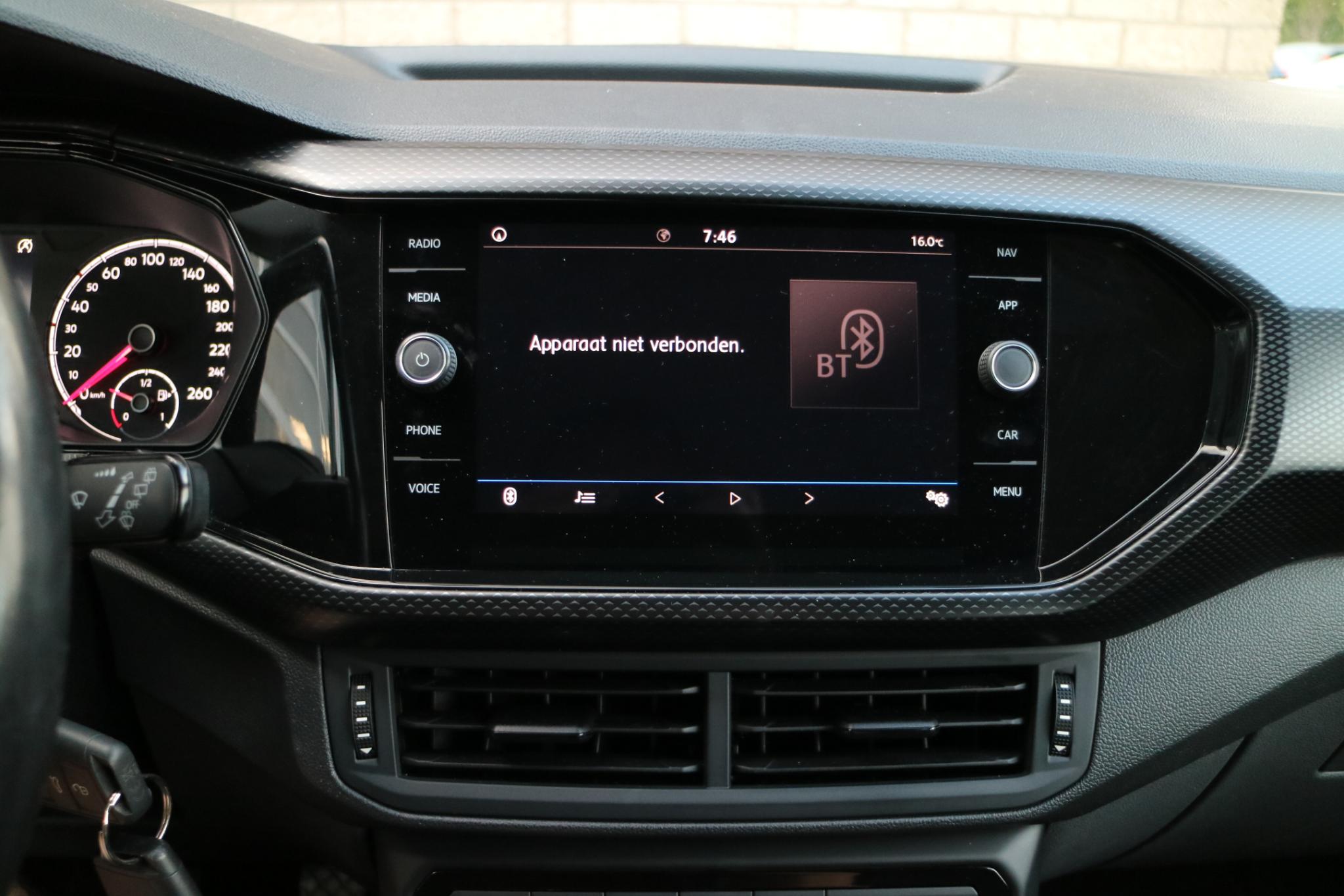 Foto van Volkswagen T-cross