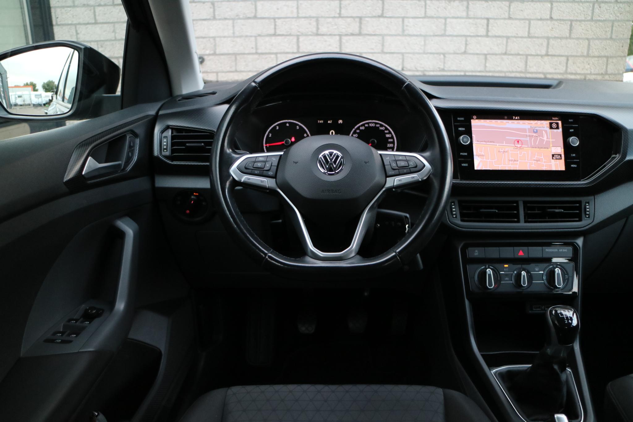 Foto van Volkswagen T-cross