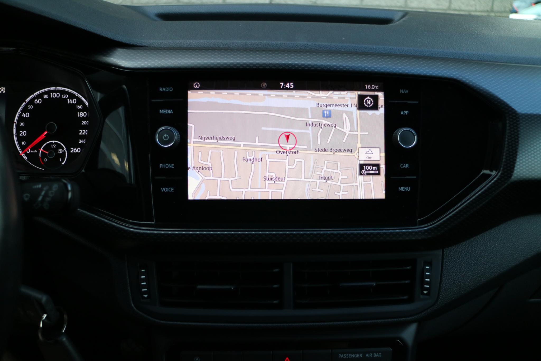 Foto van Volkswagen T-cross