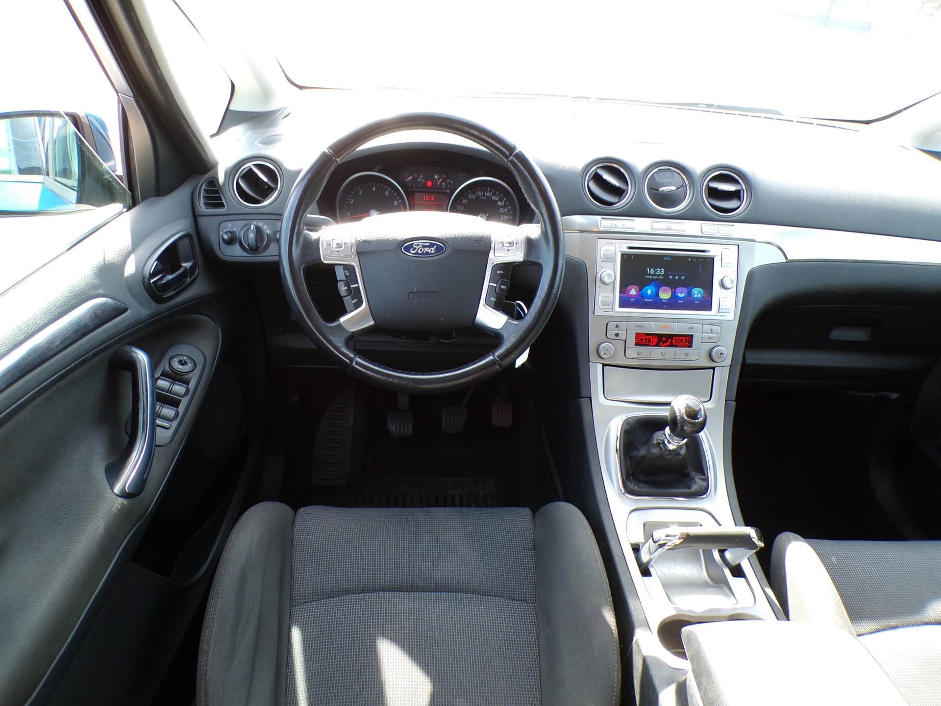 Foto van Ford S-max