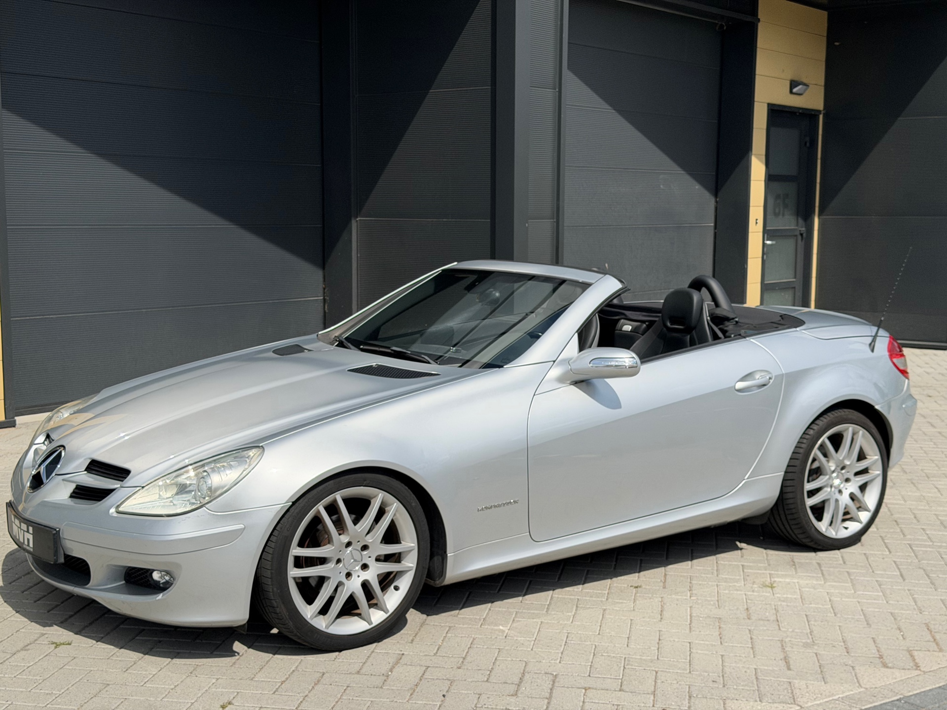 Foto van Mercedes-Benz SLK 200 Kompressor