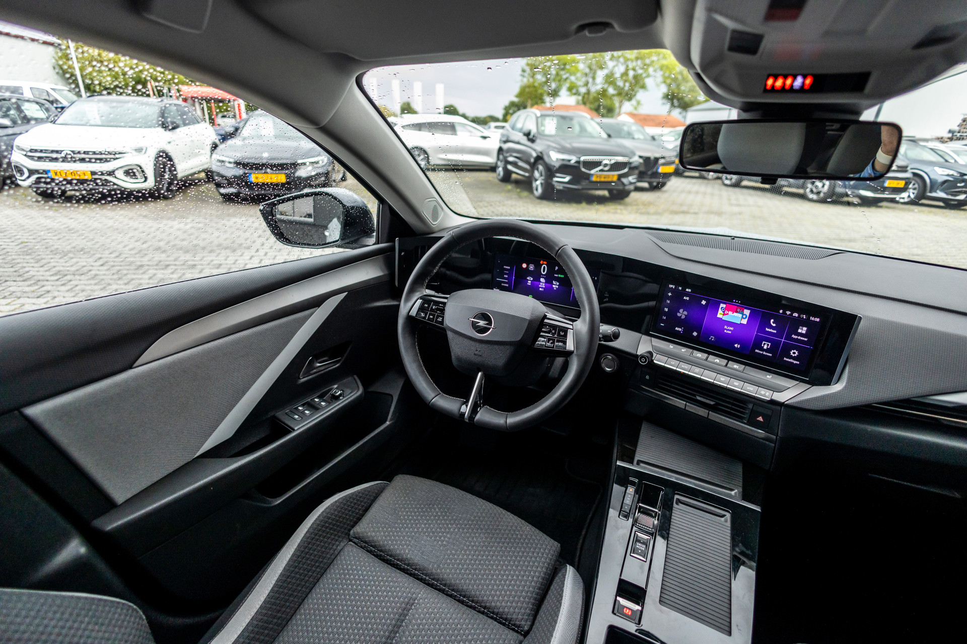Foto van Opel Astra Sports Tourer