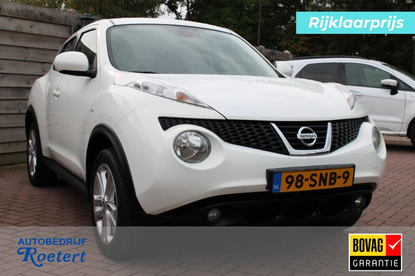 Nissan Nissan Juke 1.6 117pk Tekna leer/ECC/navi/cruise/camera/trekhaak 2011 - voorkant