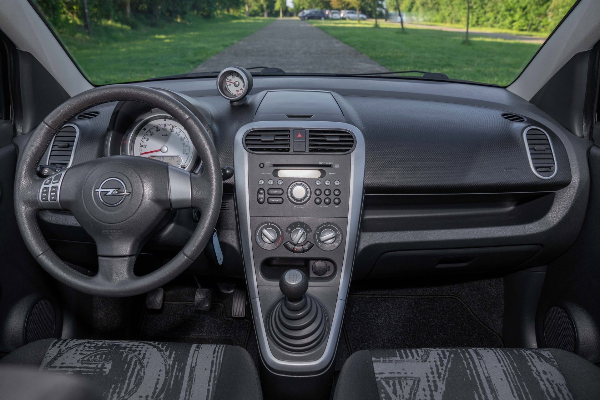 Foto van Opel Agila
