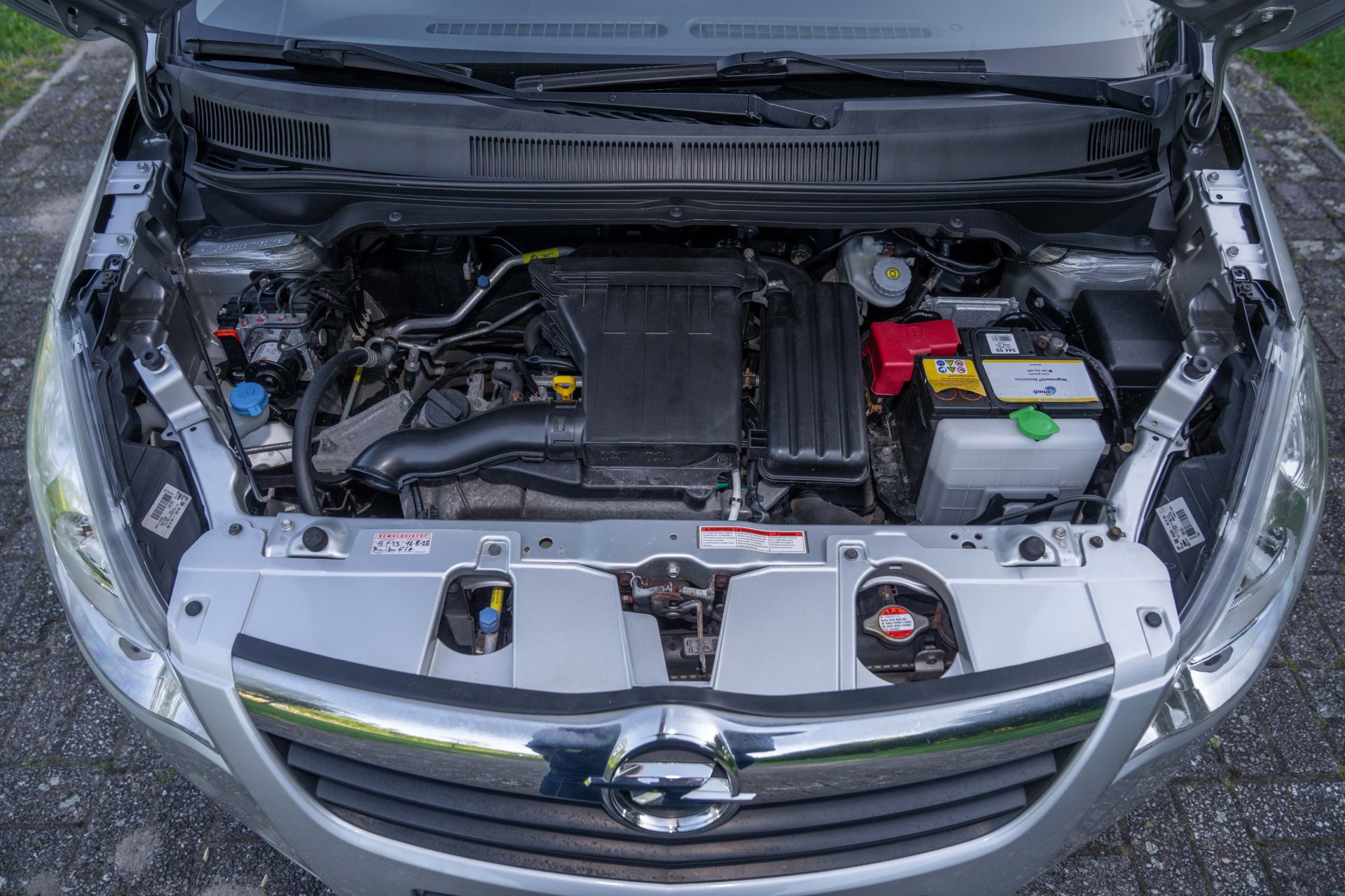 Foto van Opel Agila