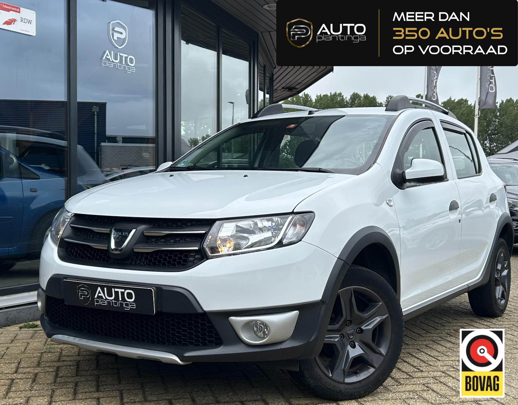 Dacia Sandero 0.9 TCe Stepway Lauréate 2014 - voorkant