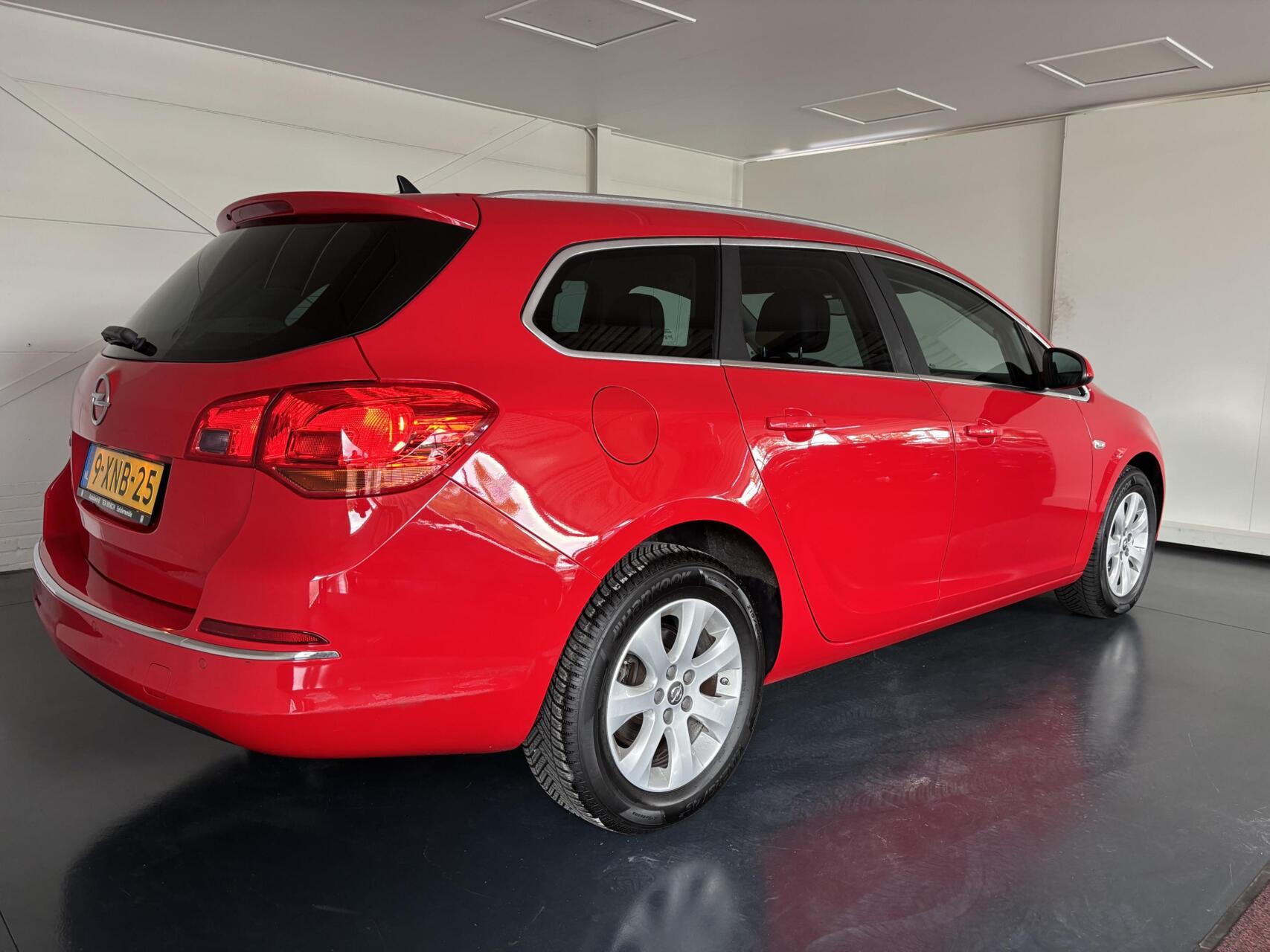 Foto van Opel Astra Sports Tourer