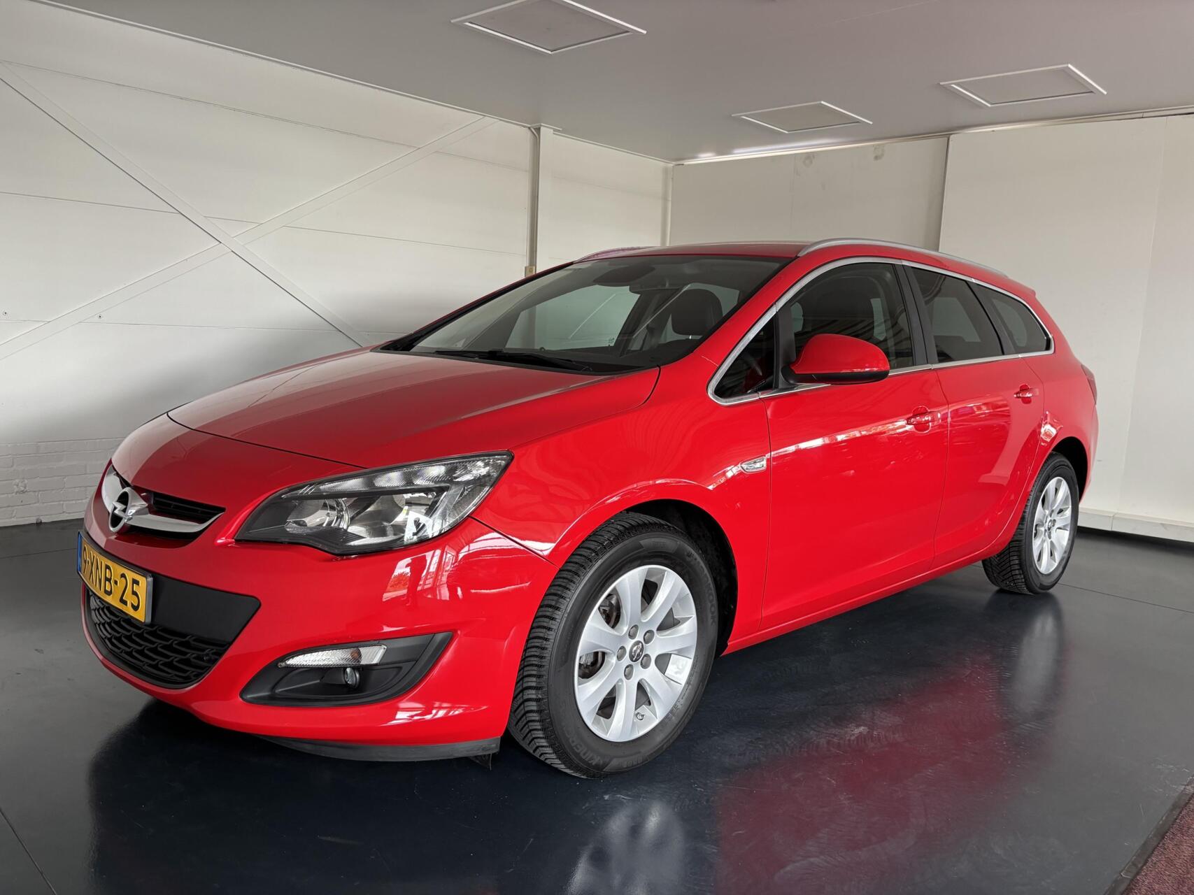 Foto van Opel Astra Sports Tourer