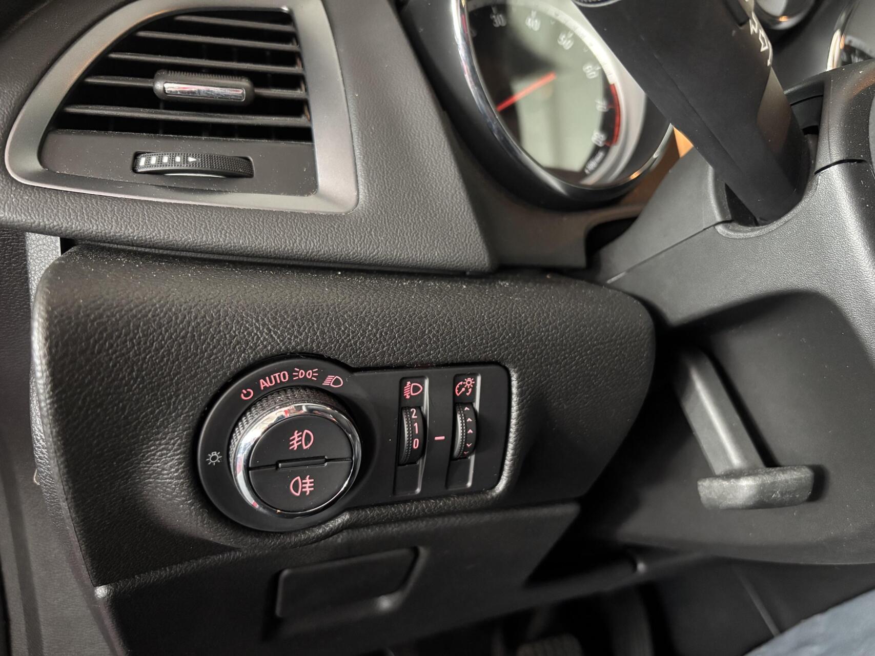 Foto van Opel Astra Sports Tourer