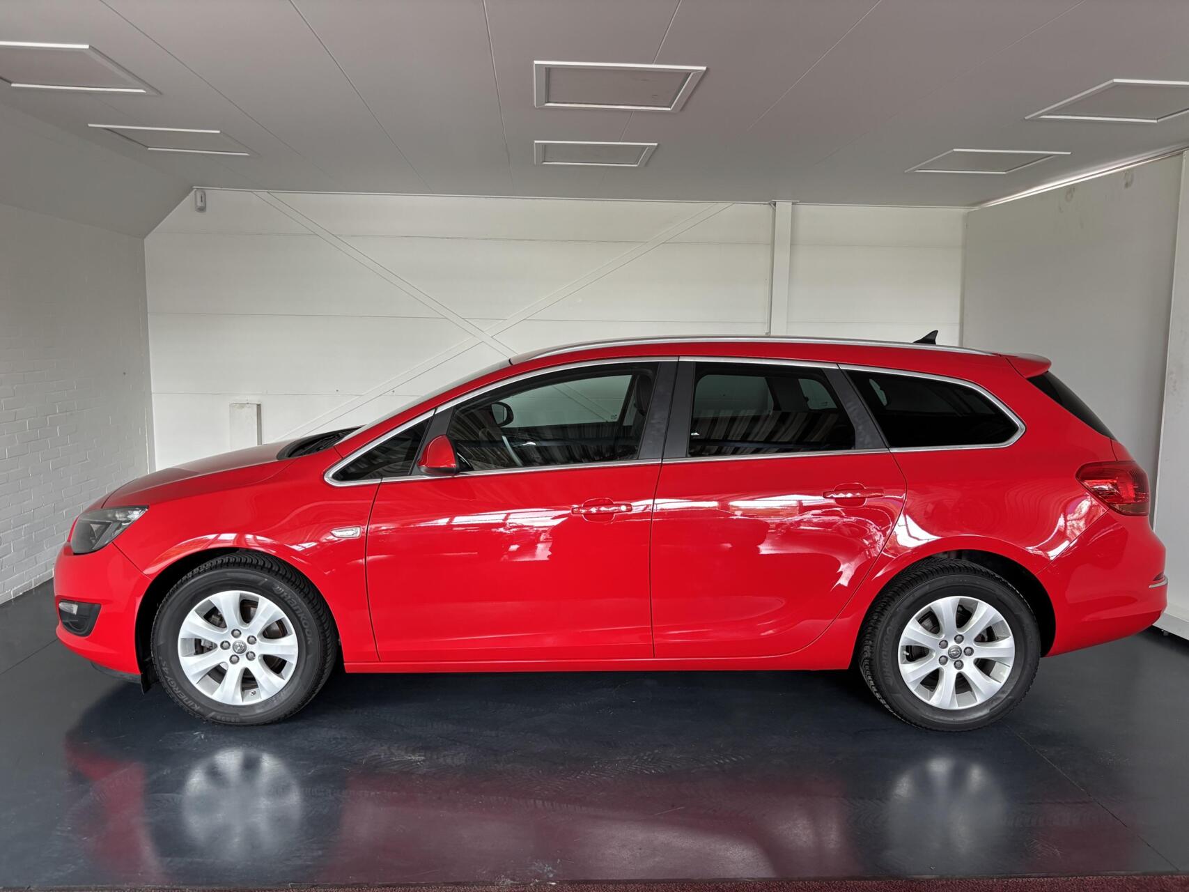 Foto van Opel Astra Sports Tourer