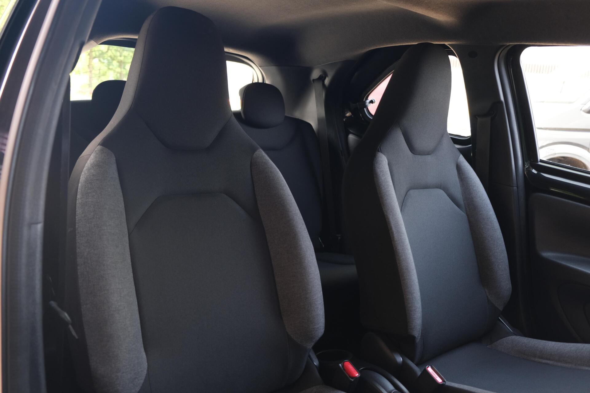 Foto van Toyota Toyota Aygo X