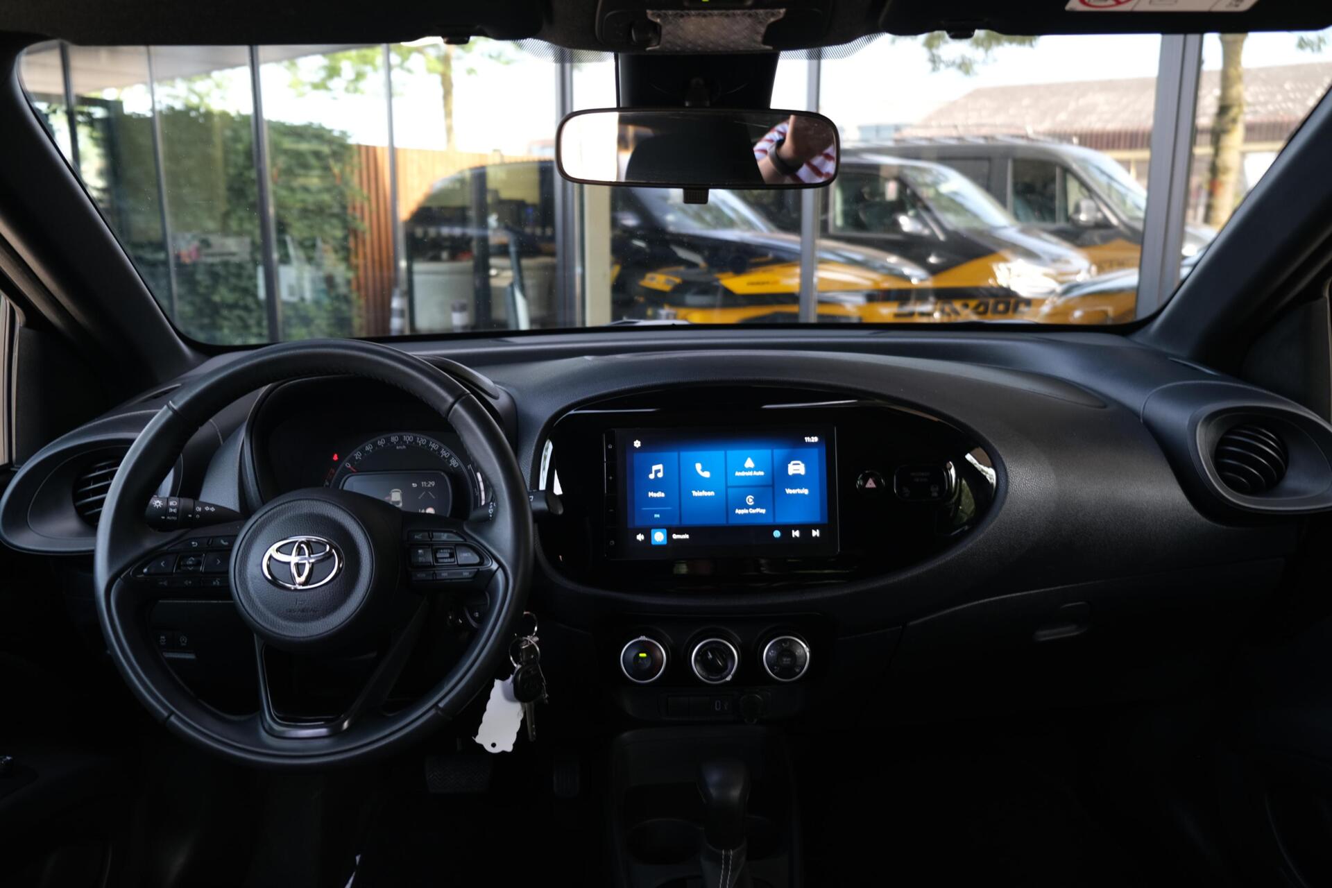 Foto van Toyota Toyota Aygo X