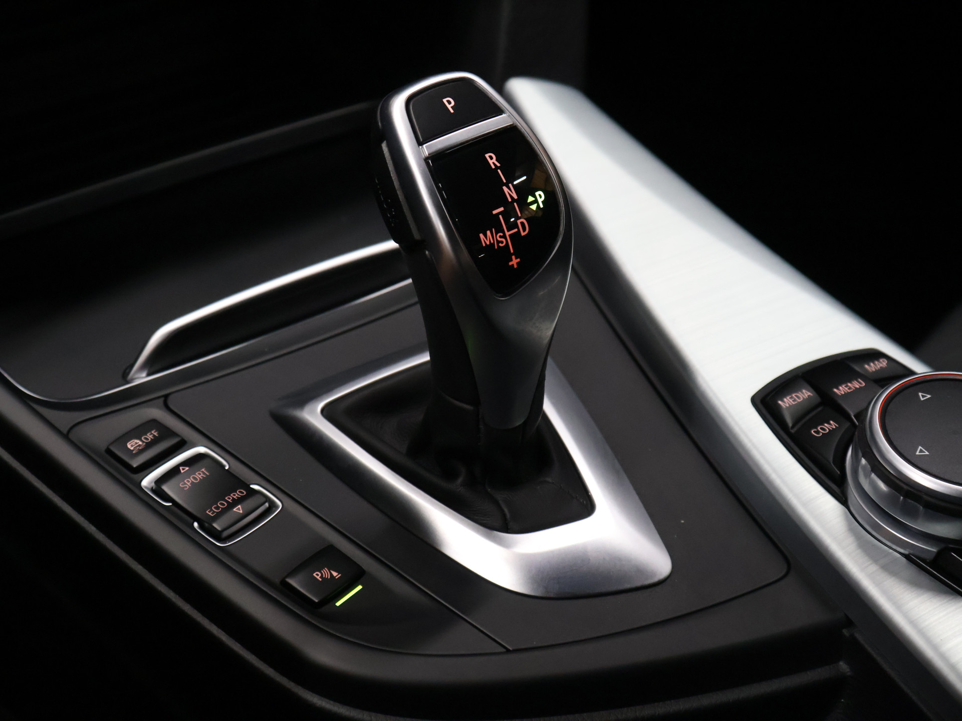 Foto van BMW 320i