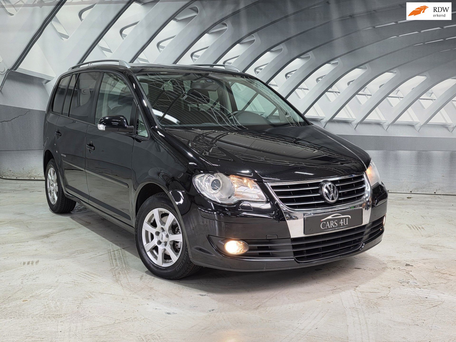 Volkswagen Touran 1.4 TSI Trendline united  clima trekhaak 2009 - voorkant
