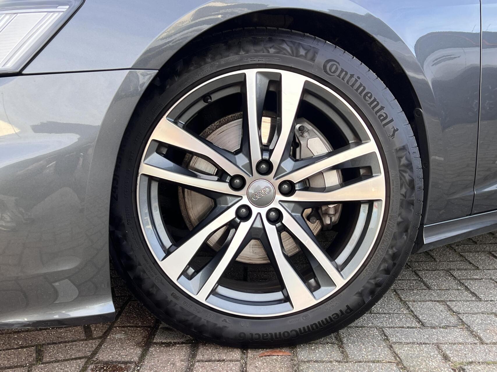 Foto van Audi A6 Limousine
