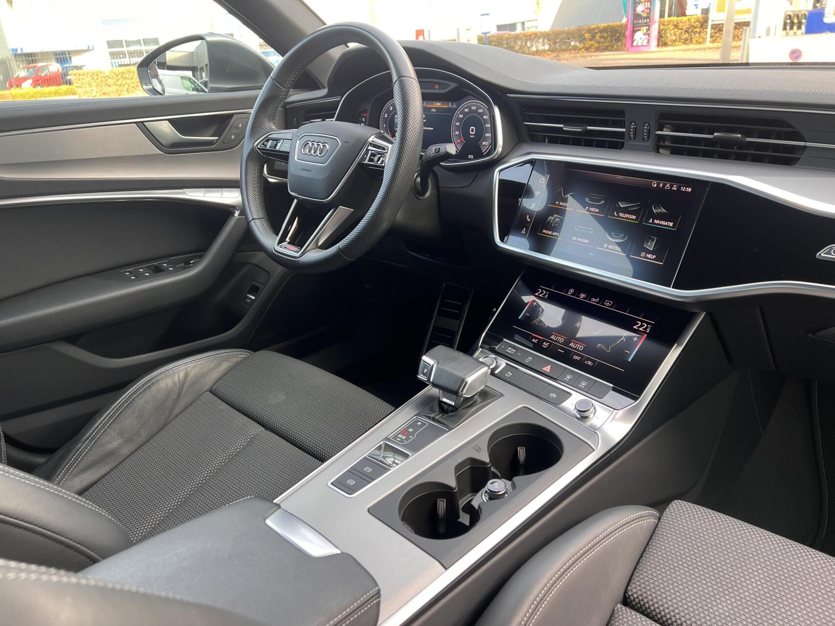 Foto van Audi A6 Limousine