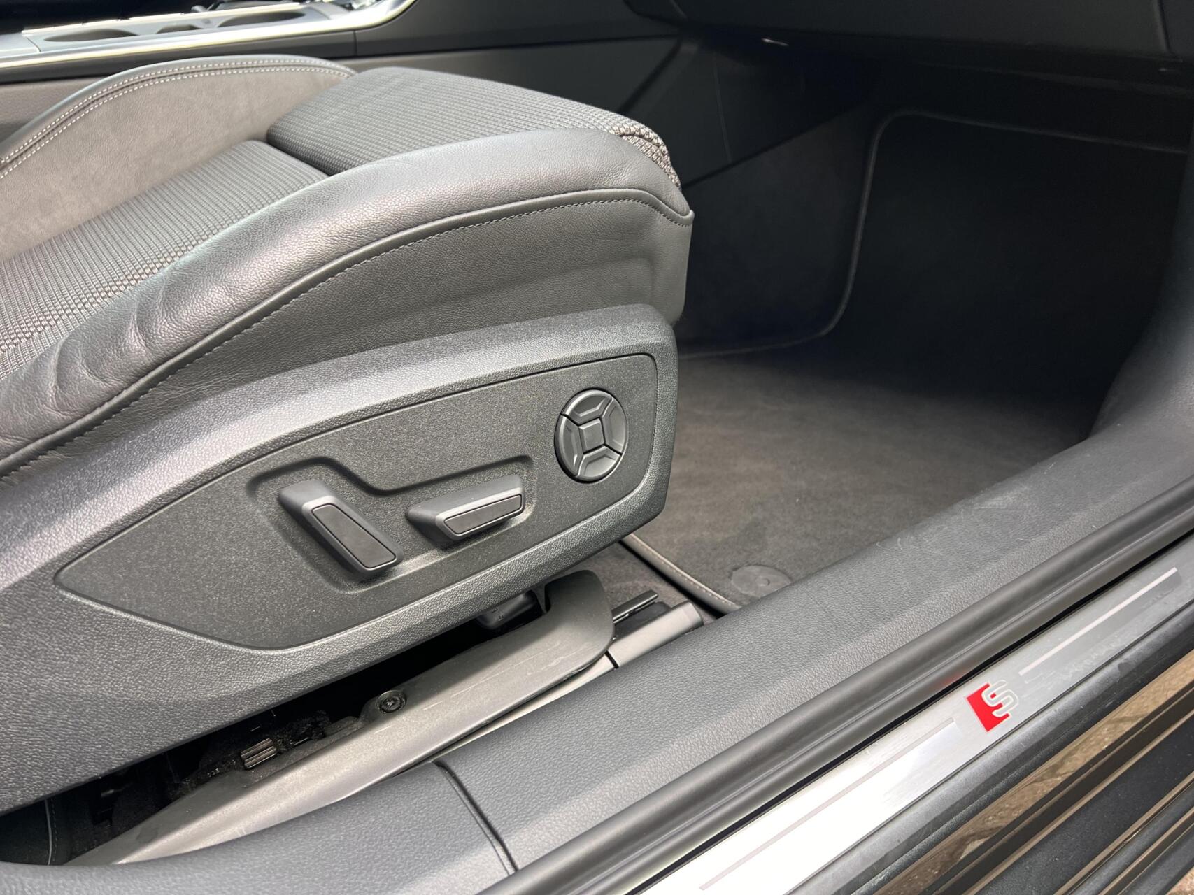 Foto van Audi A6 Limousine