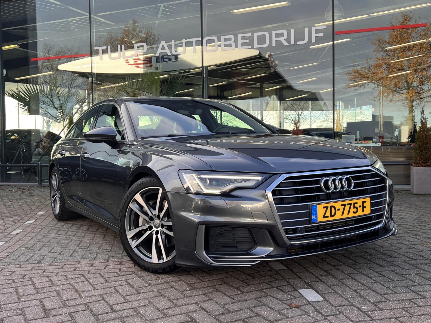 Foto van Audi A6 Limousine