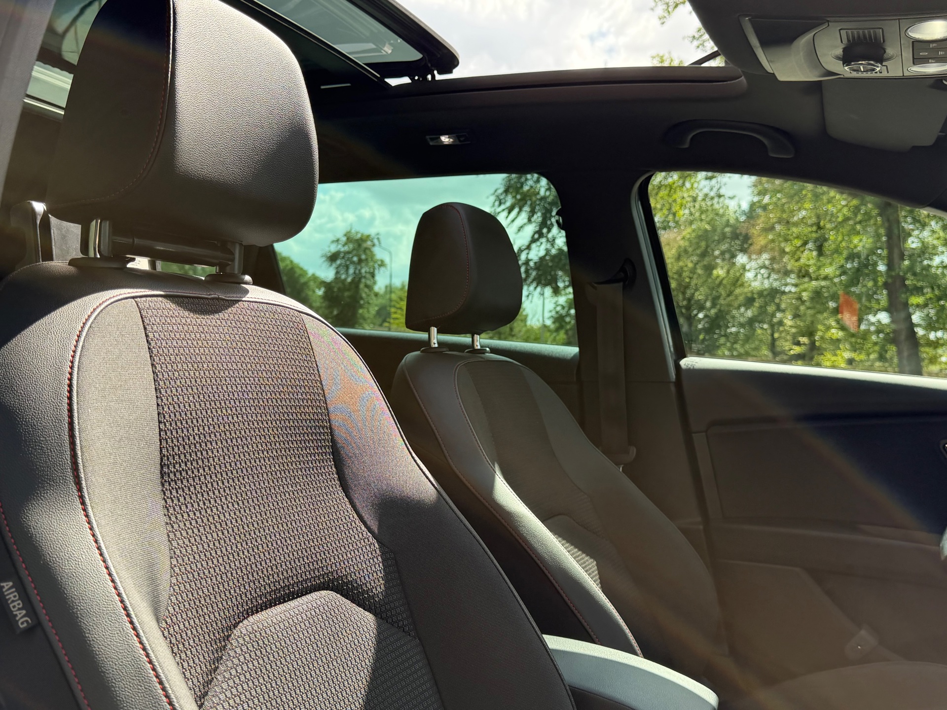 Foto van Seat Leon Sportourer ST