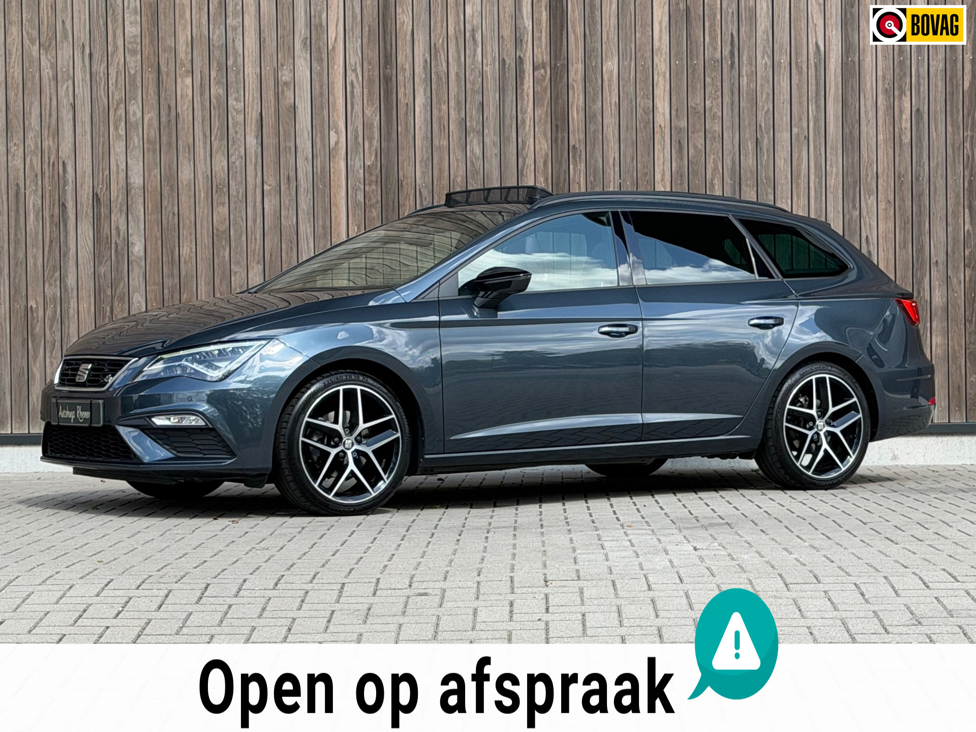 Seat Leon Sportourer ST 1.5 TSI FR Business Intense / Pano / Trekhaak / 2019 - voorkant