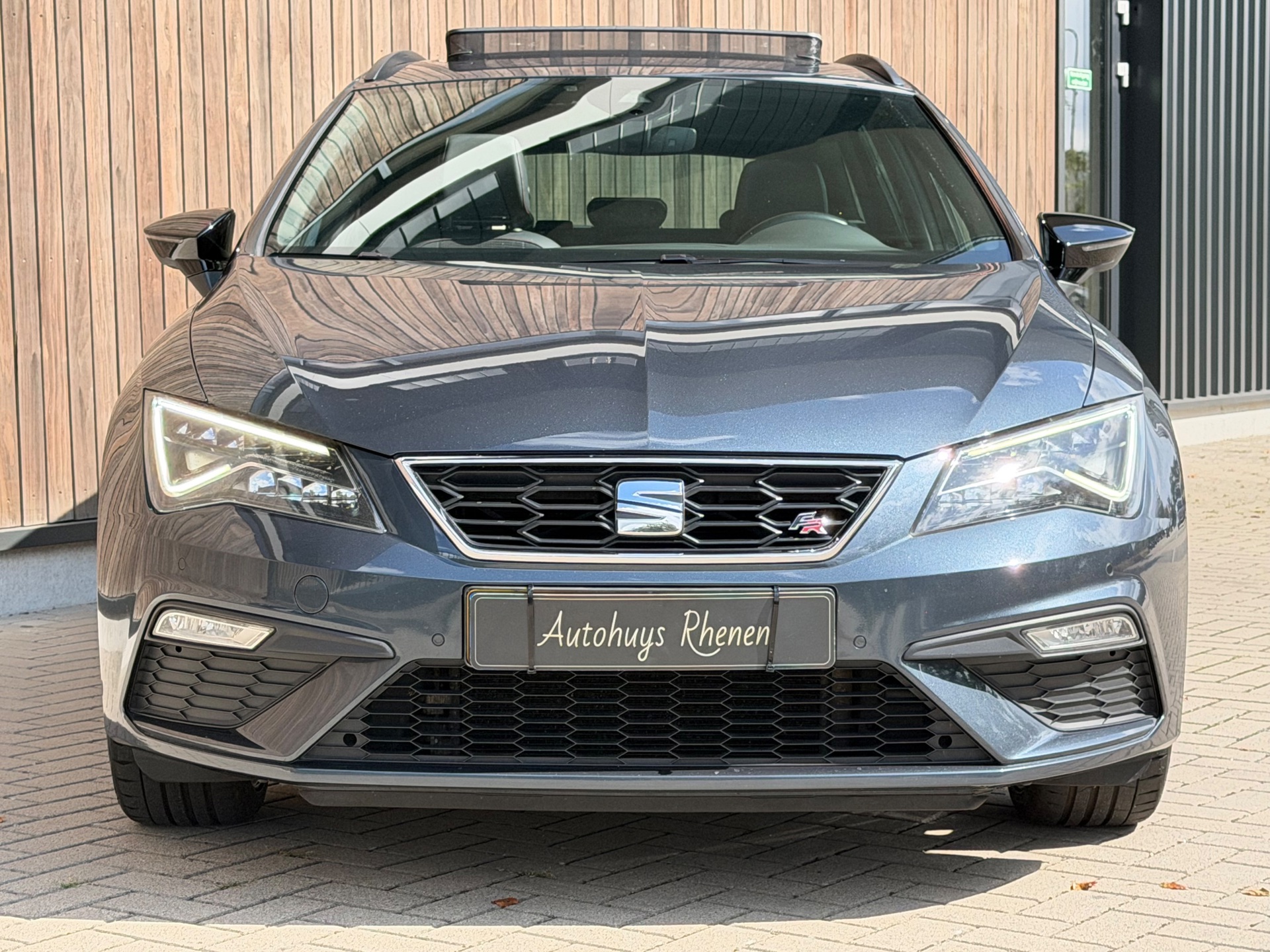 Foto van Seat Leon Sportourer ST