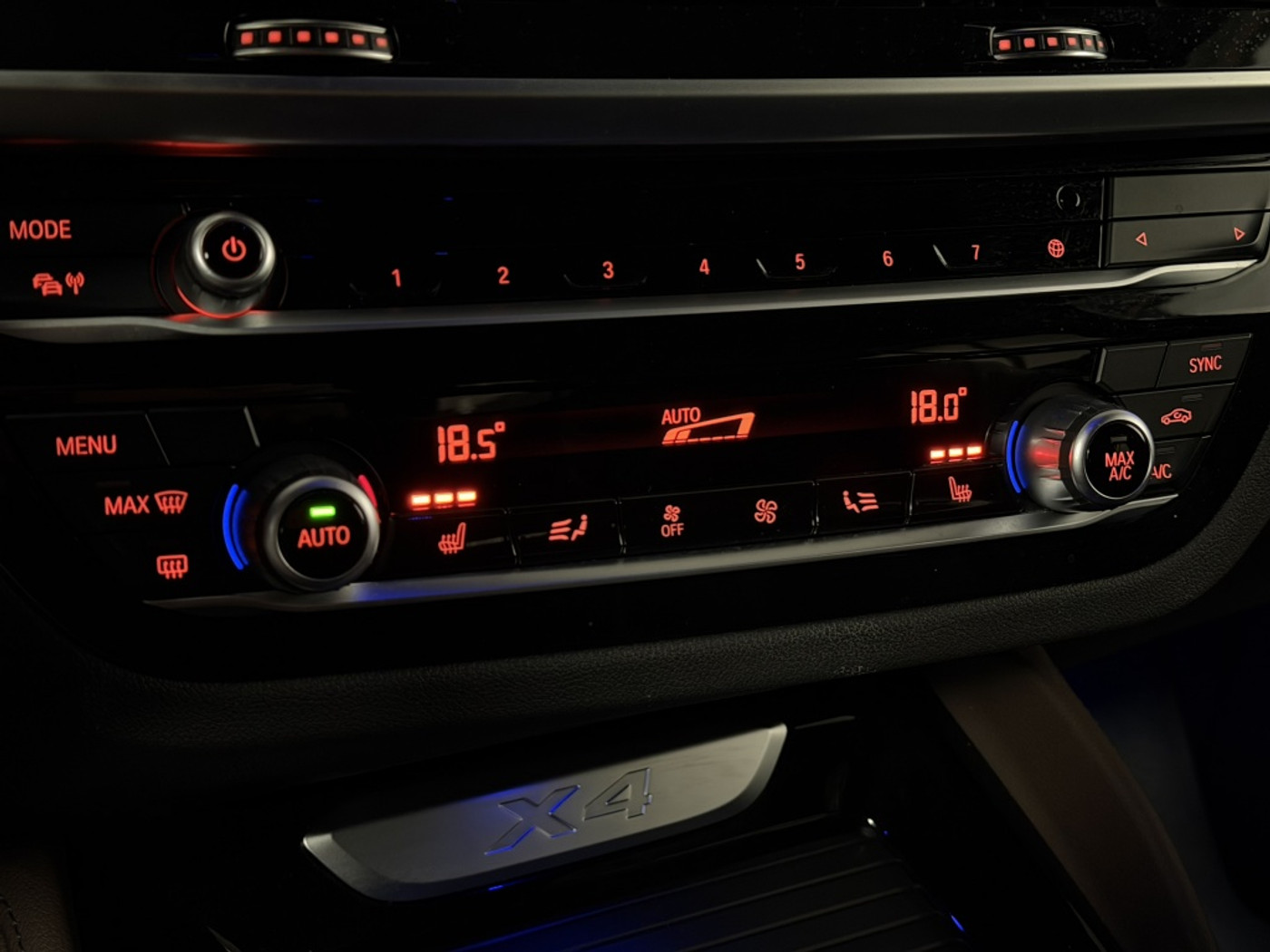 Foto van BMW X4 Xdrive20i
