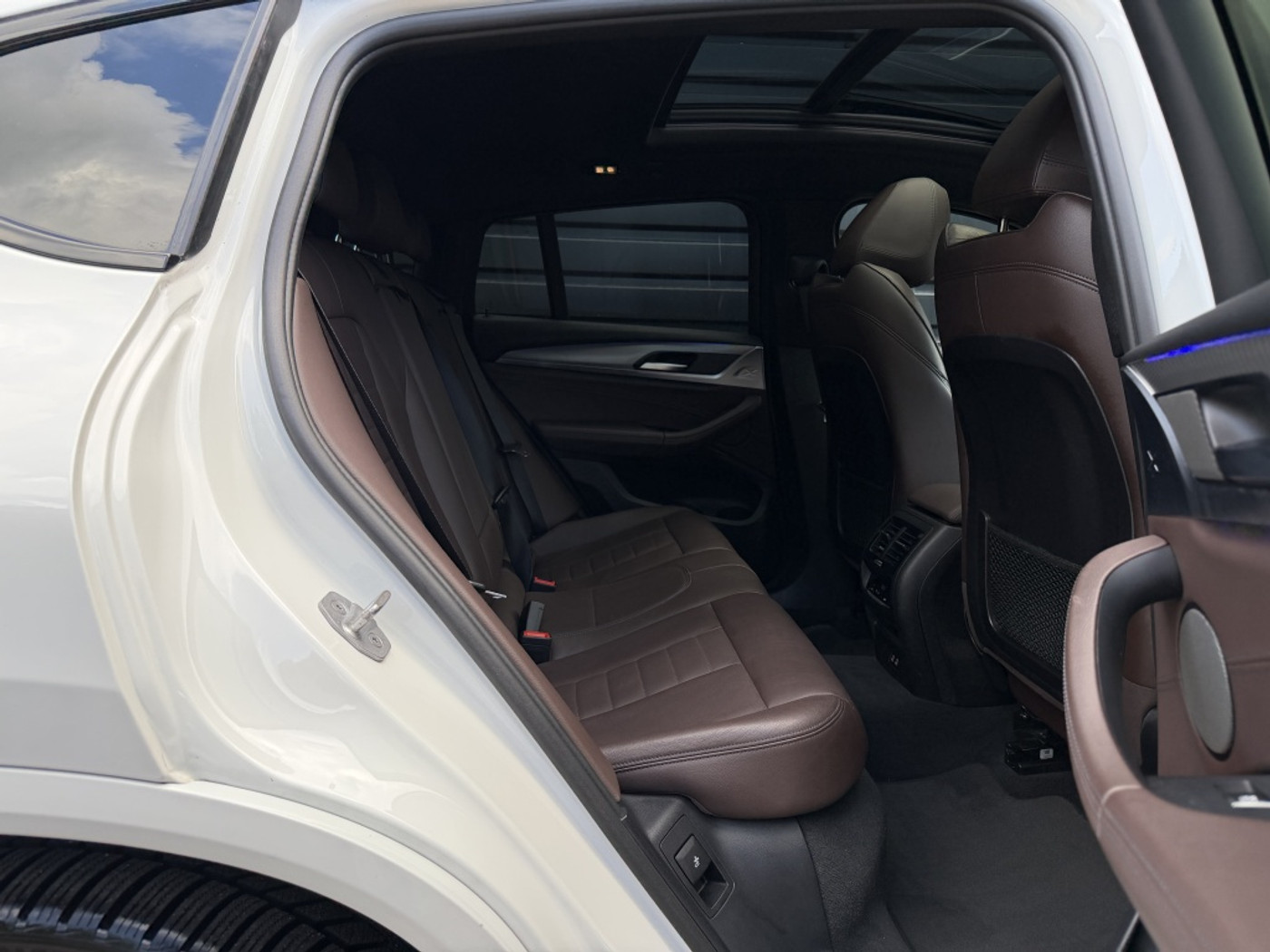 Foto van BMW X4 Xdrive20i