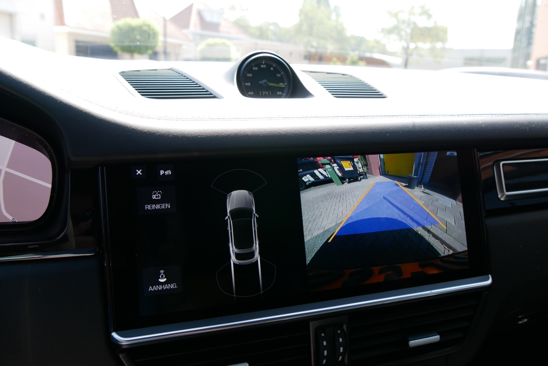 Foto van Porsche Cayenne E-hybrid
