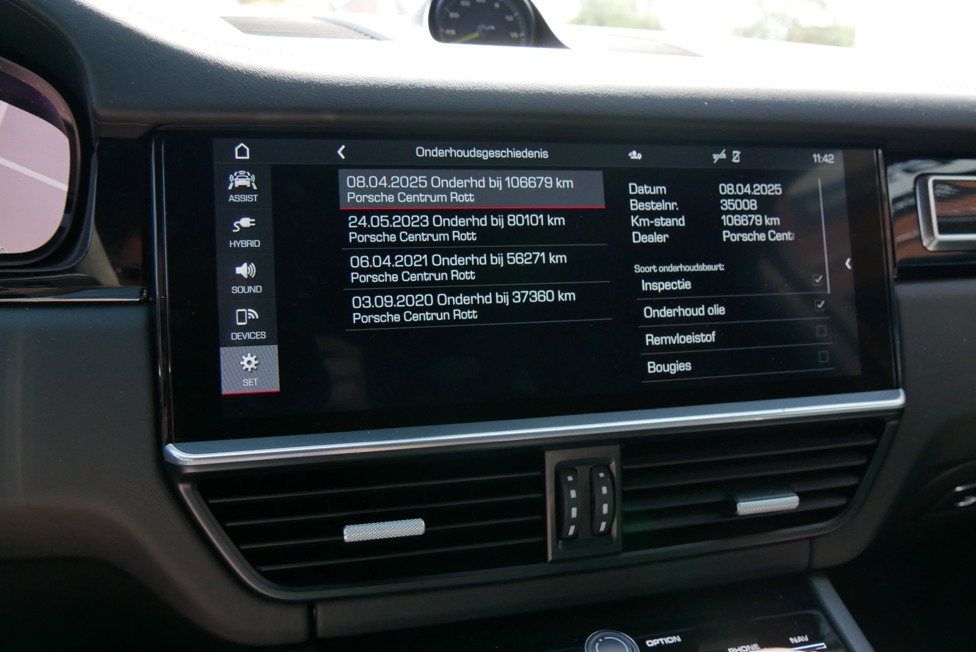 Foto van Porsche Cayenne E-hybrid