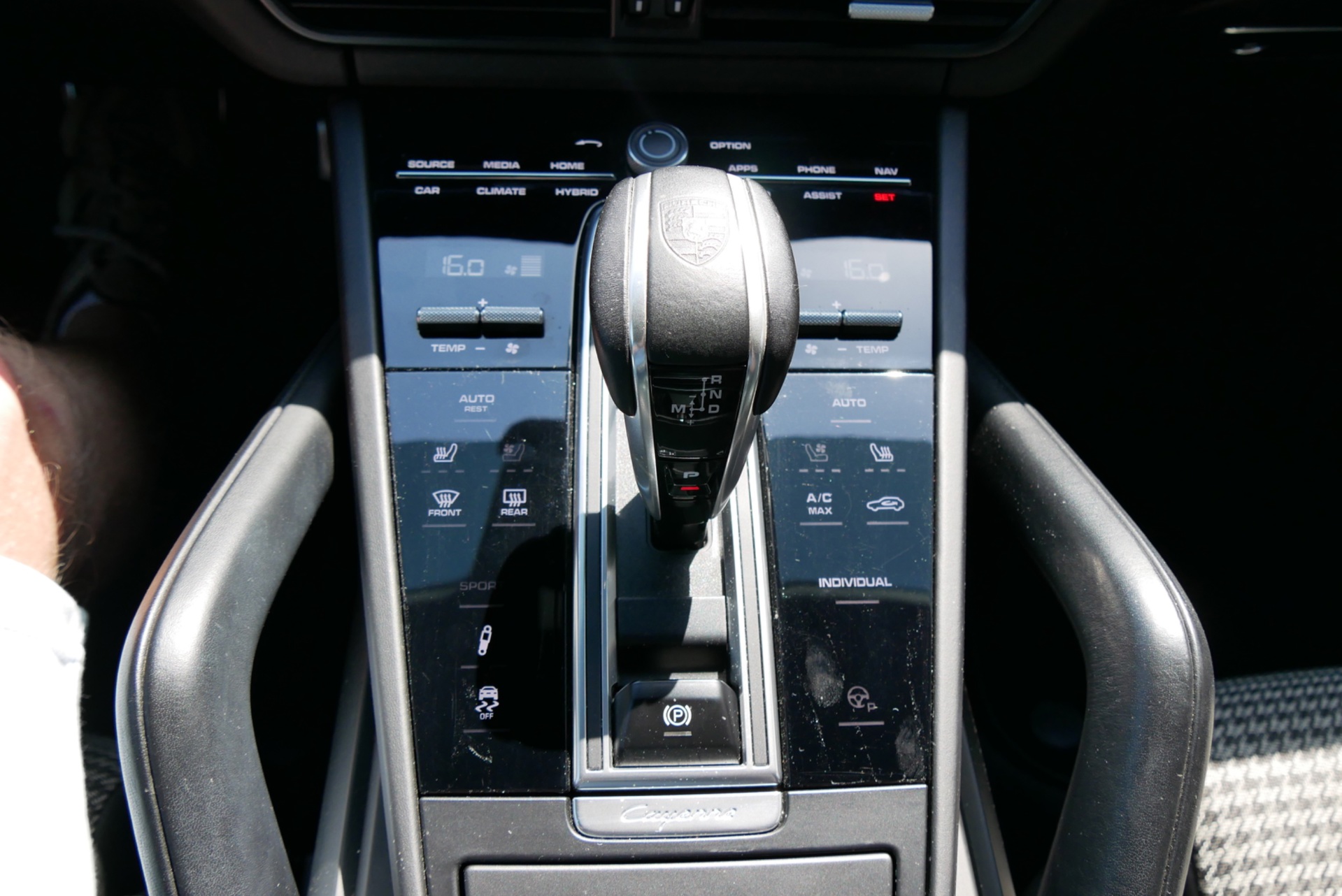 Foto van Porsche Cayenne E-hybrid