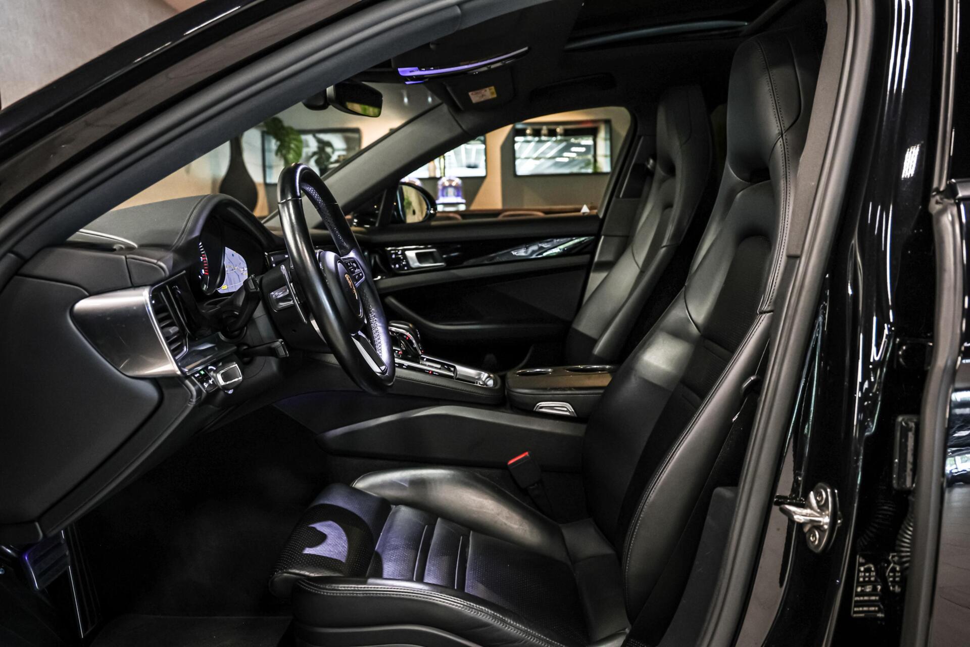 Foto van Porsche Panamera Sport Turismo