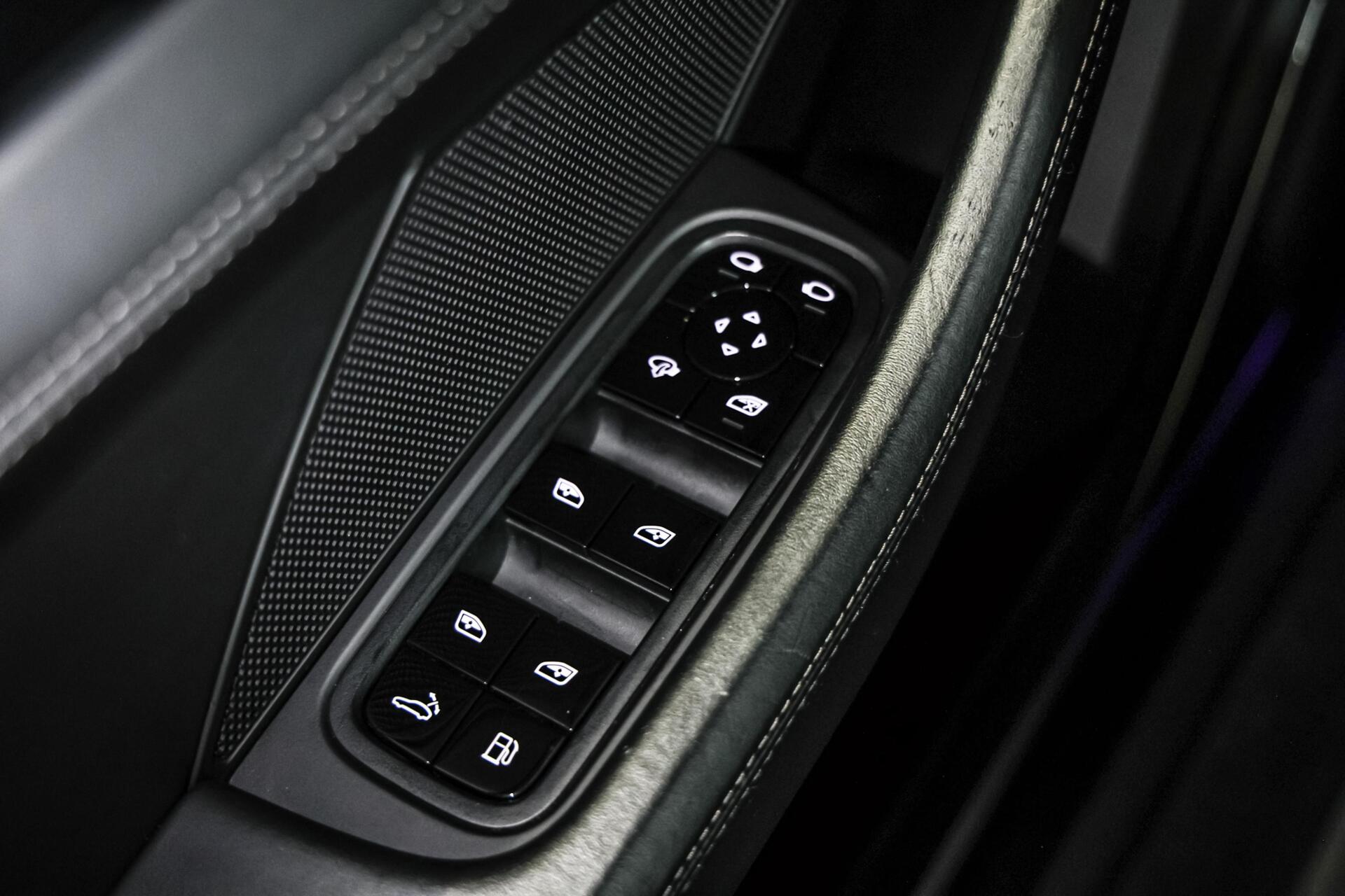 Foto van Porsche Panamera Sport Turismo