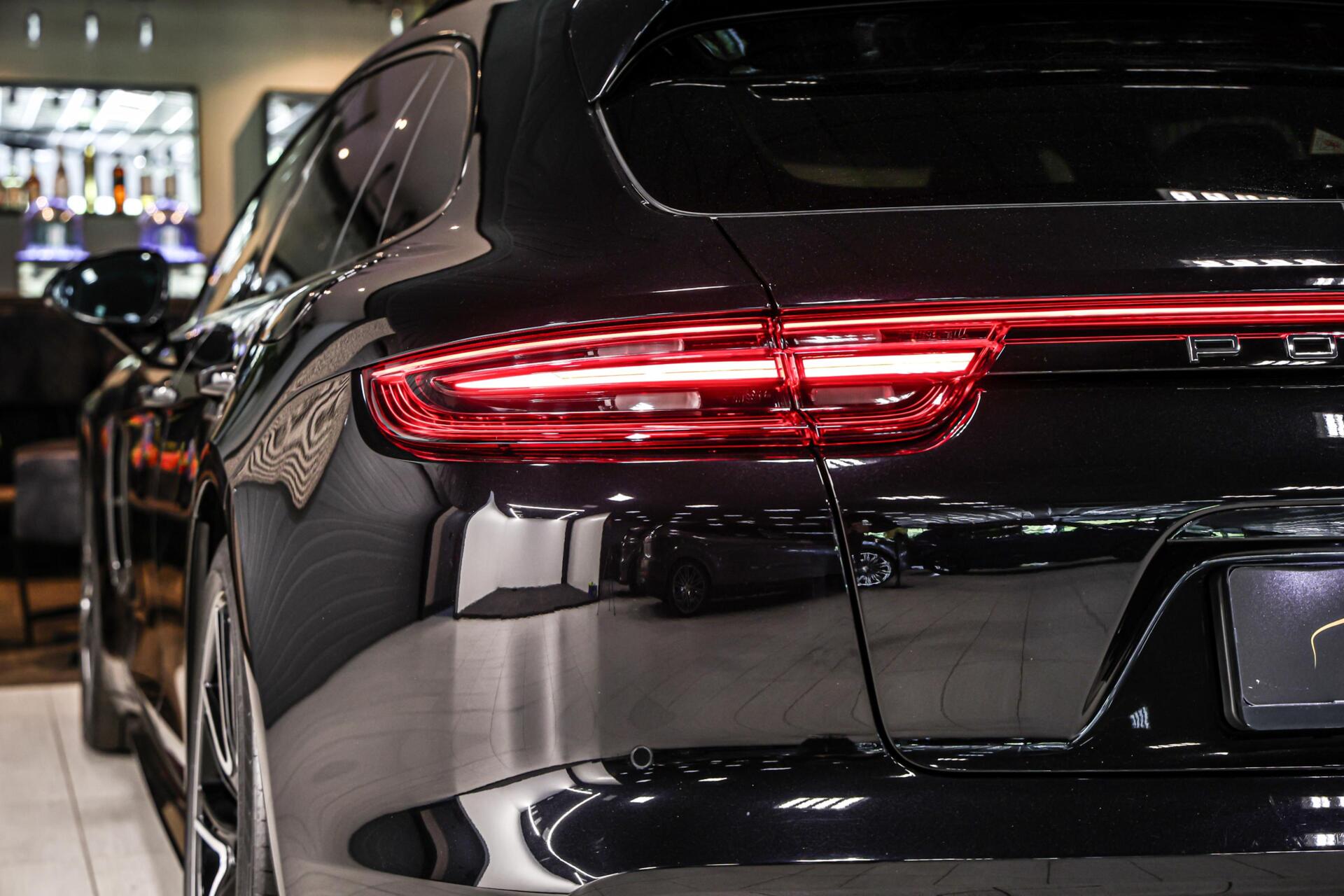 Foto van Porsche Panamera Sport Turismo