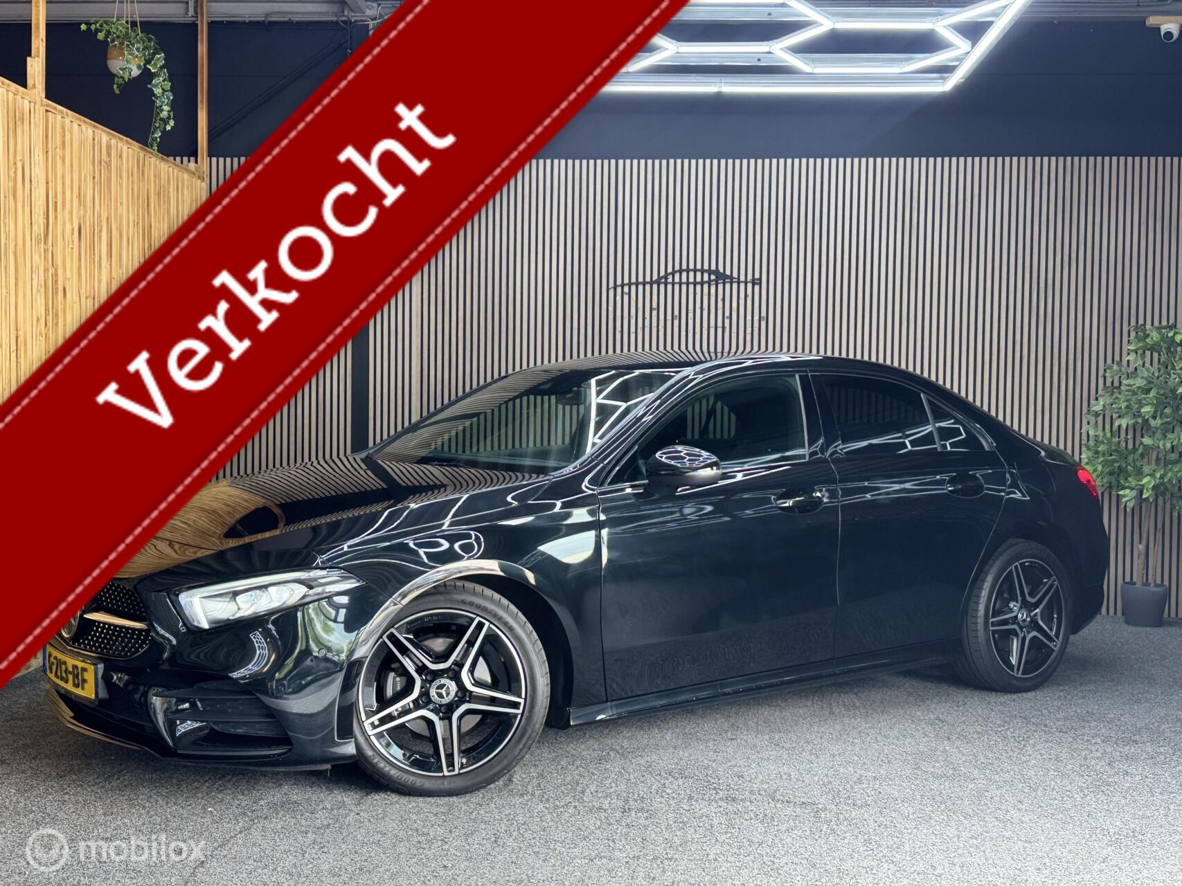 Mercedes-Benz A 200 200 Business Solution AMG|PDC|Cam |Carplay 2019 - voorkant
