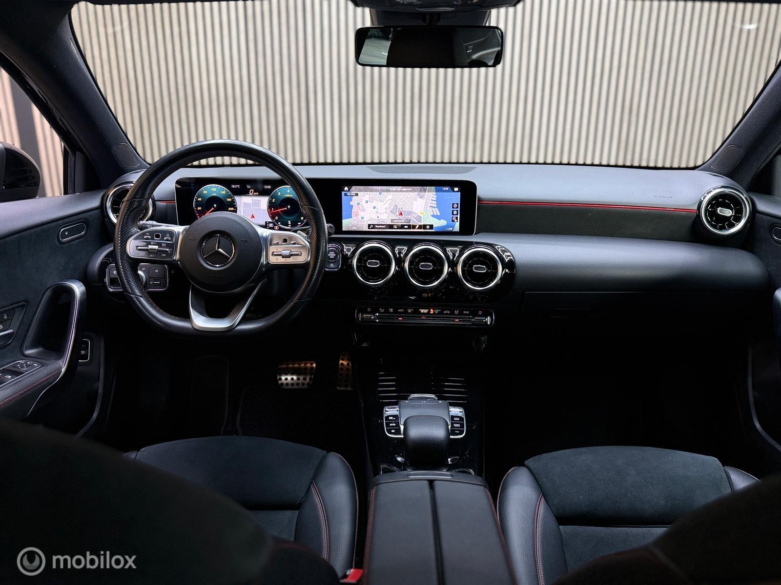 Foto van Mercedes-Benz A 200