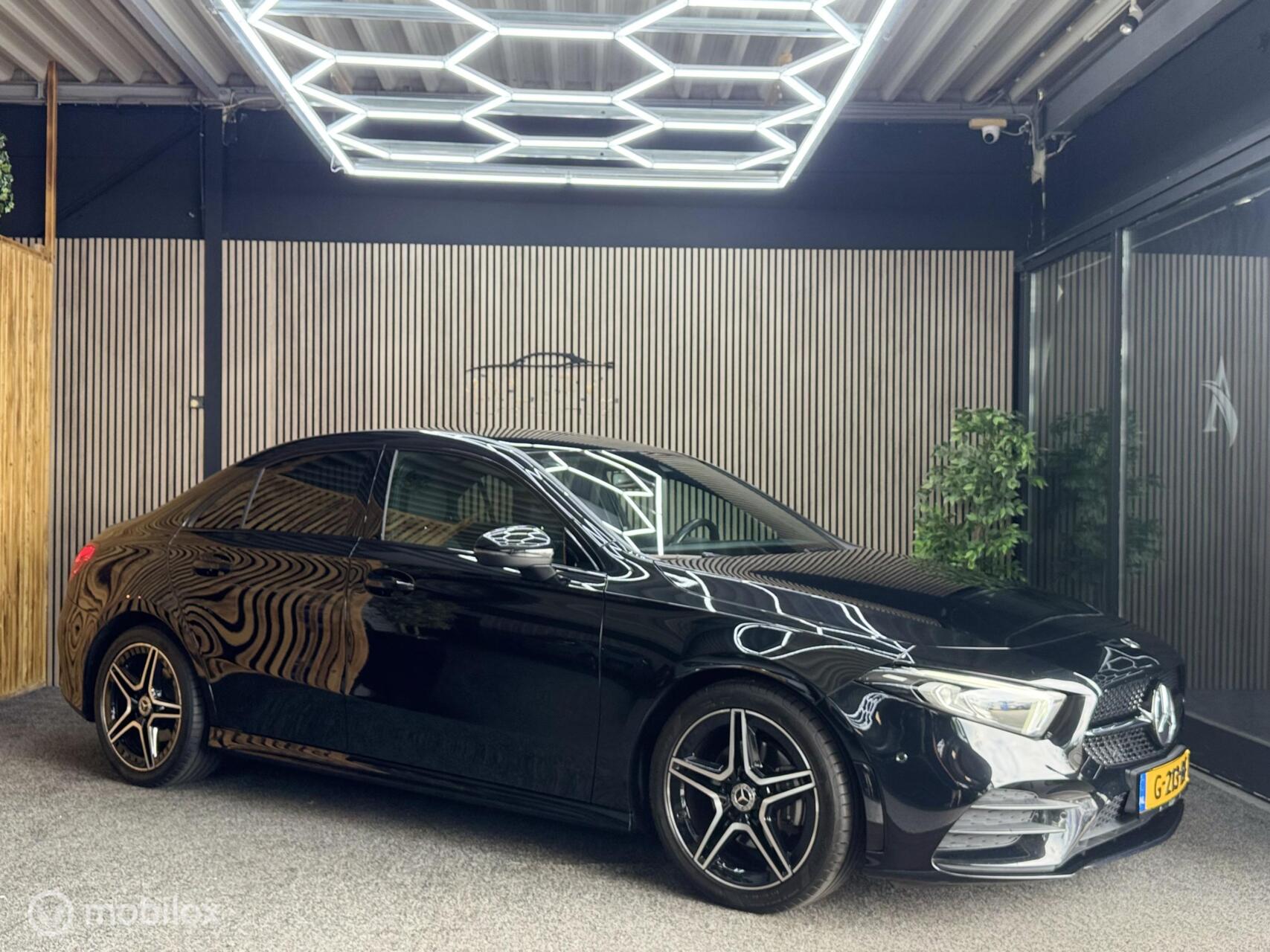 Foto van Mercedes-Benz A 200
