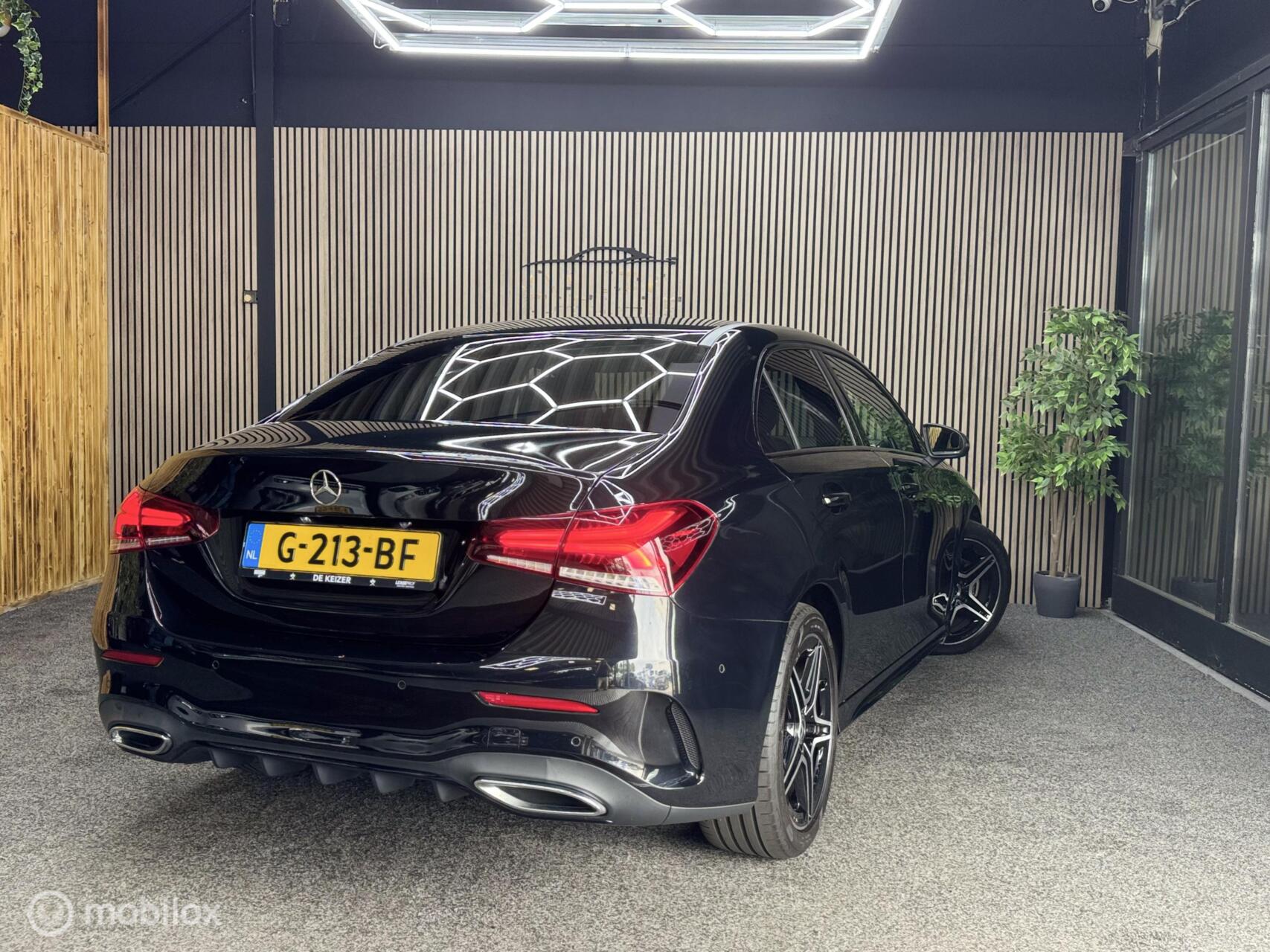 Foto van Mercedes-Benz A 200