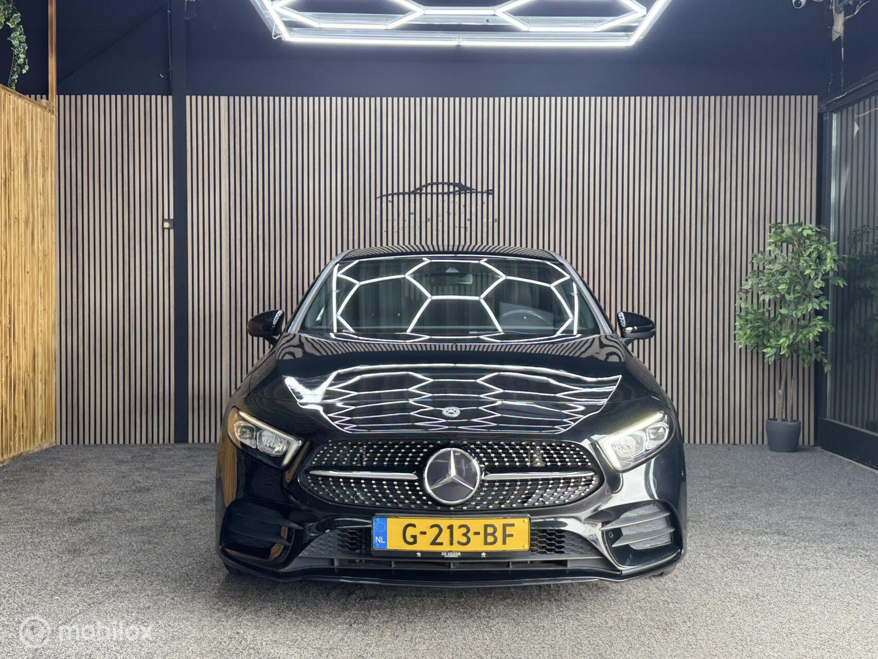 Foto van Mercedes-Benz A 200