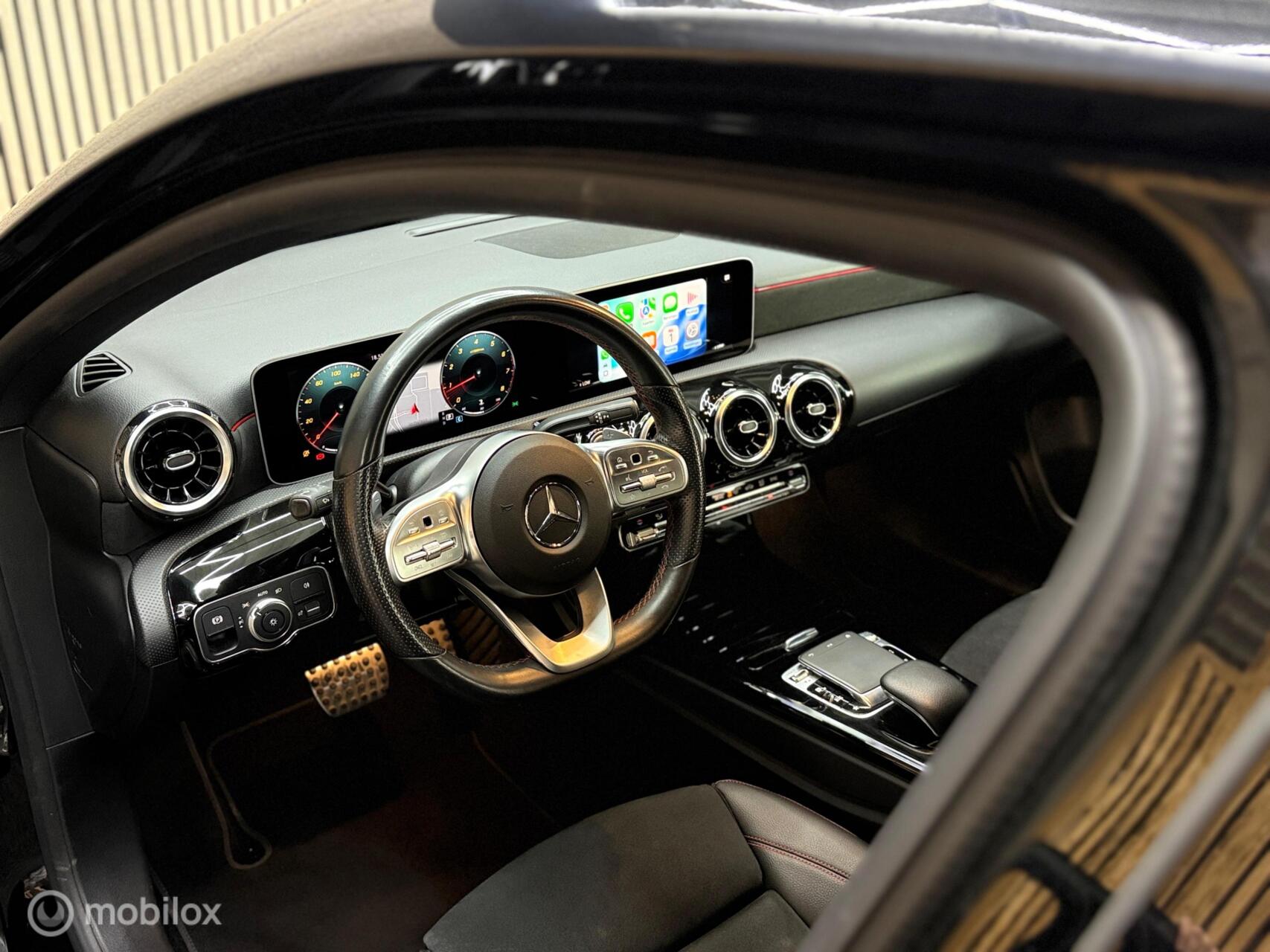 Foto van Mercedes-Benz A 200