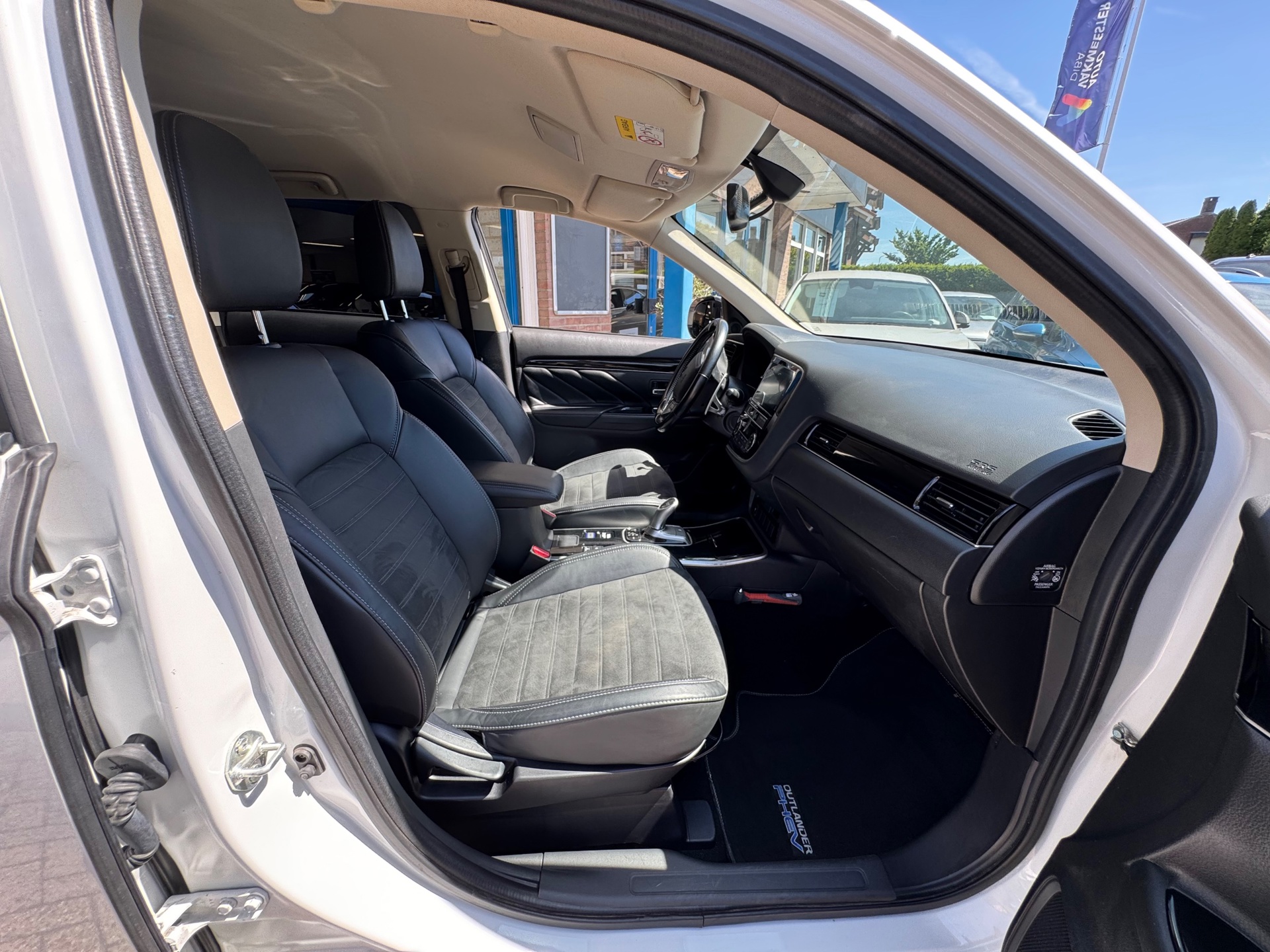 Foto van Mitsubishi Mitsubishi Outlander