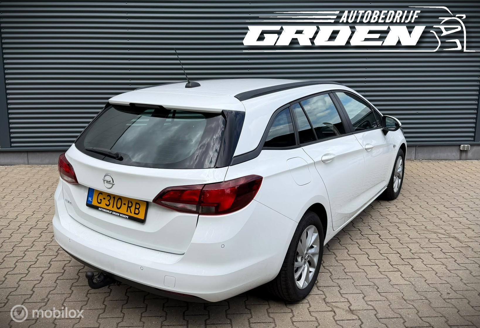 Foto van Opel Astra Sports Tourer
