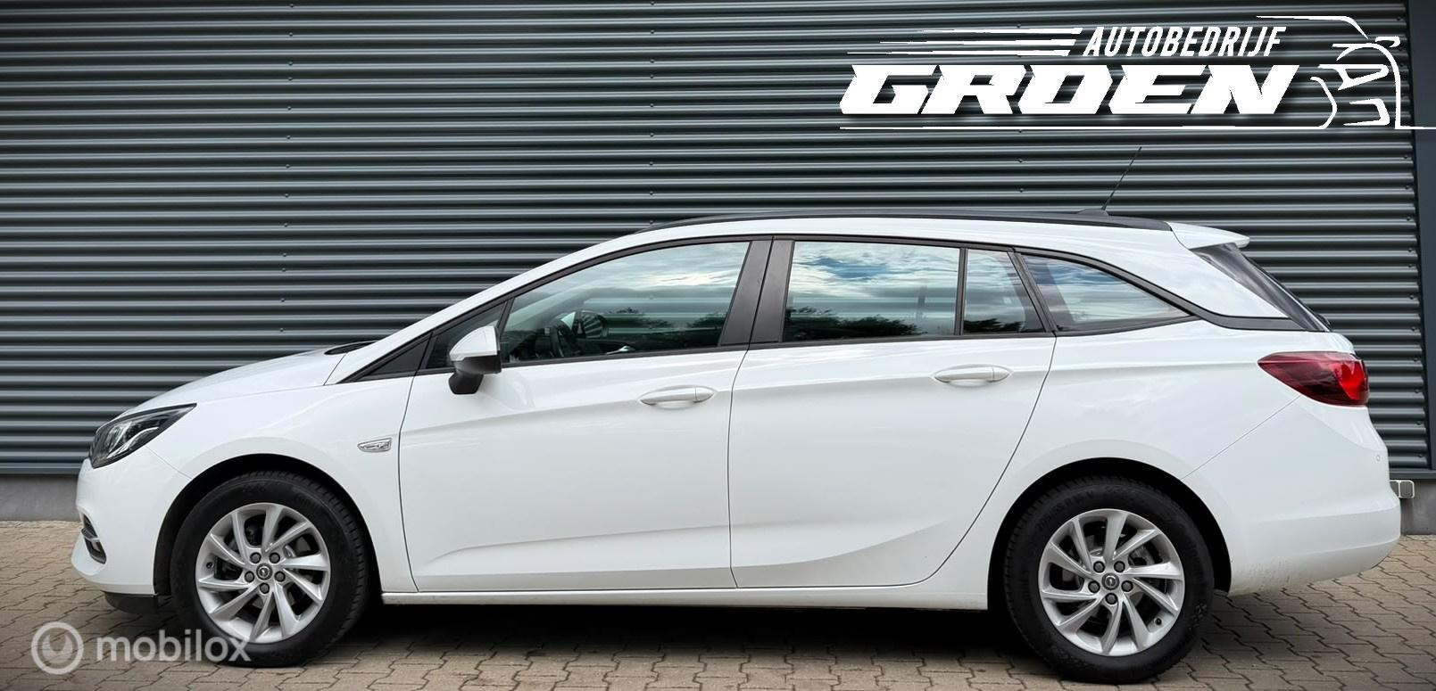Foto van Opel Astra Sports Tourer
