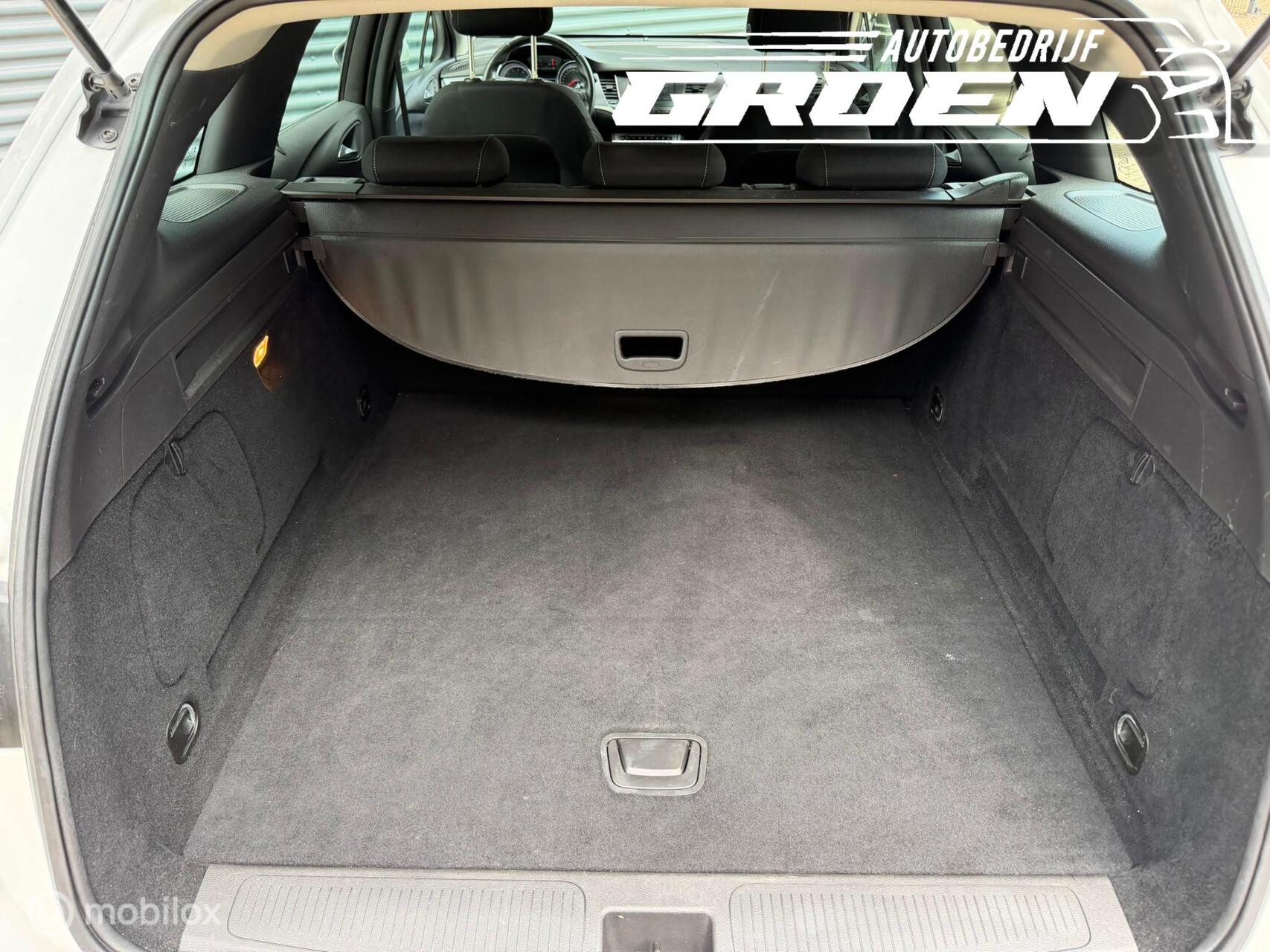 Foto van Opel Astra Sports Tourer