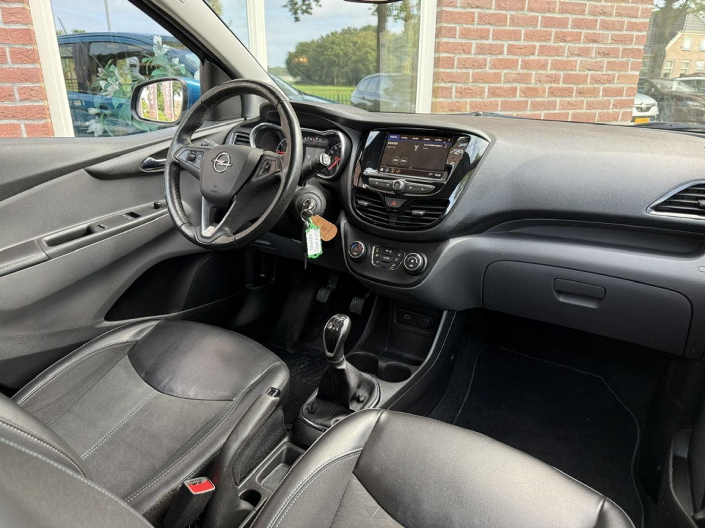 Foto van Opel Karl / Viva