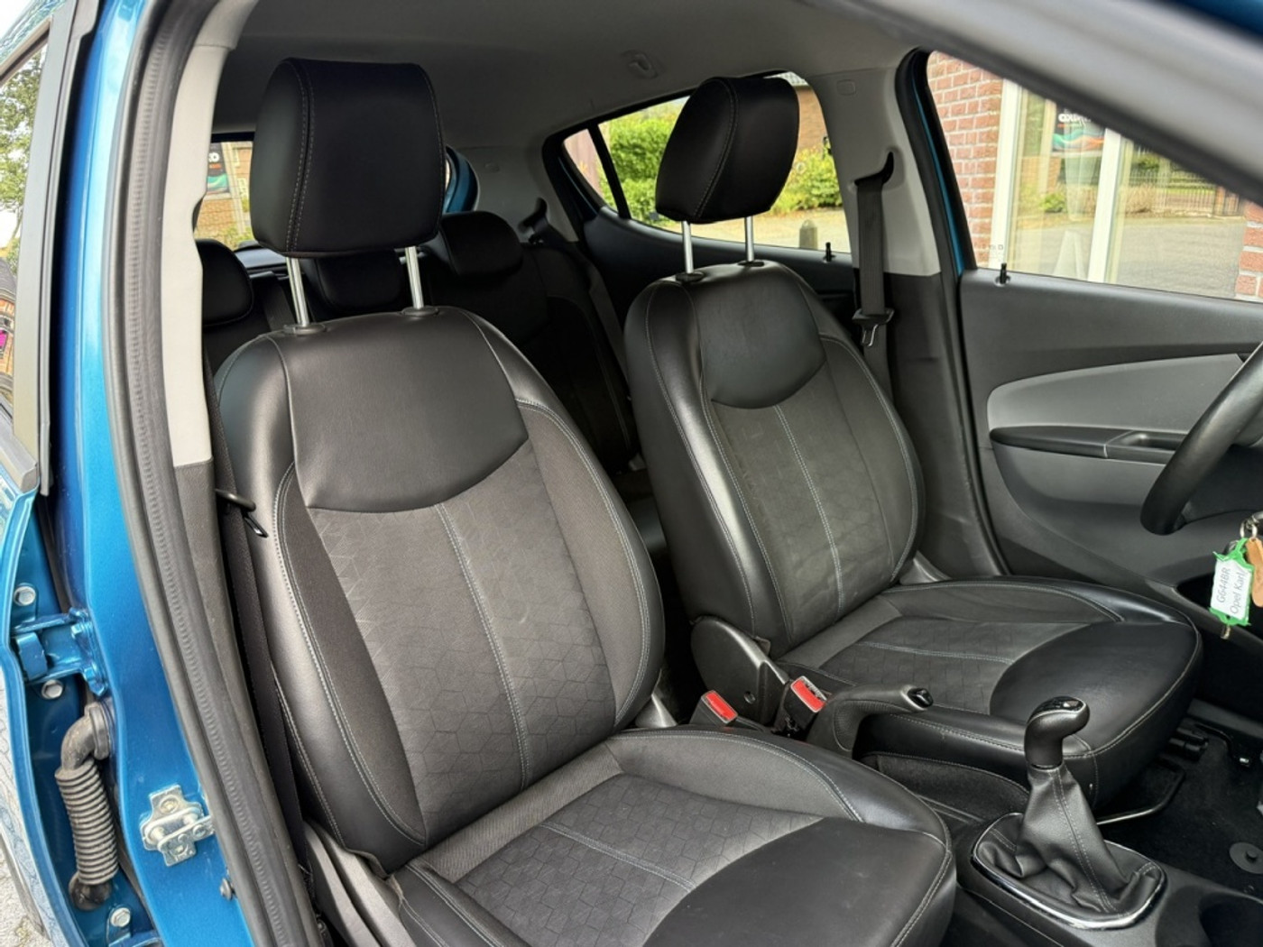 Foto van Opel Karl / Viva