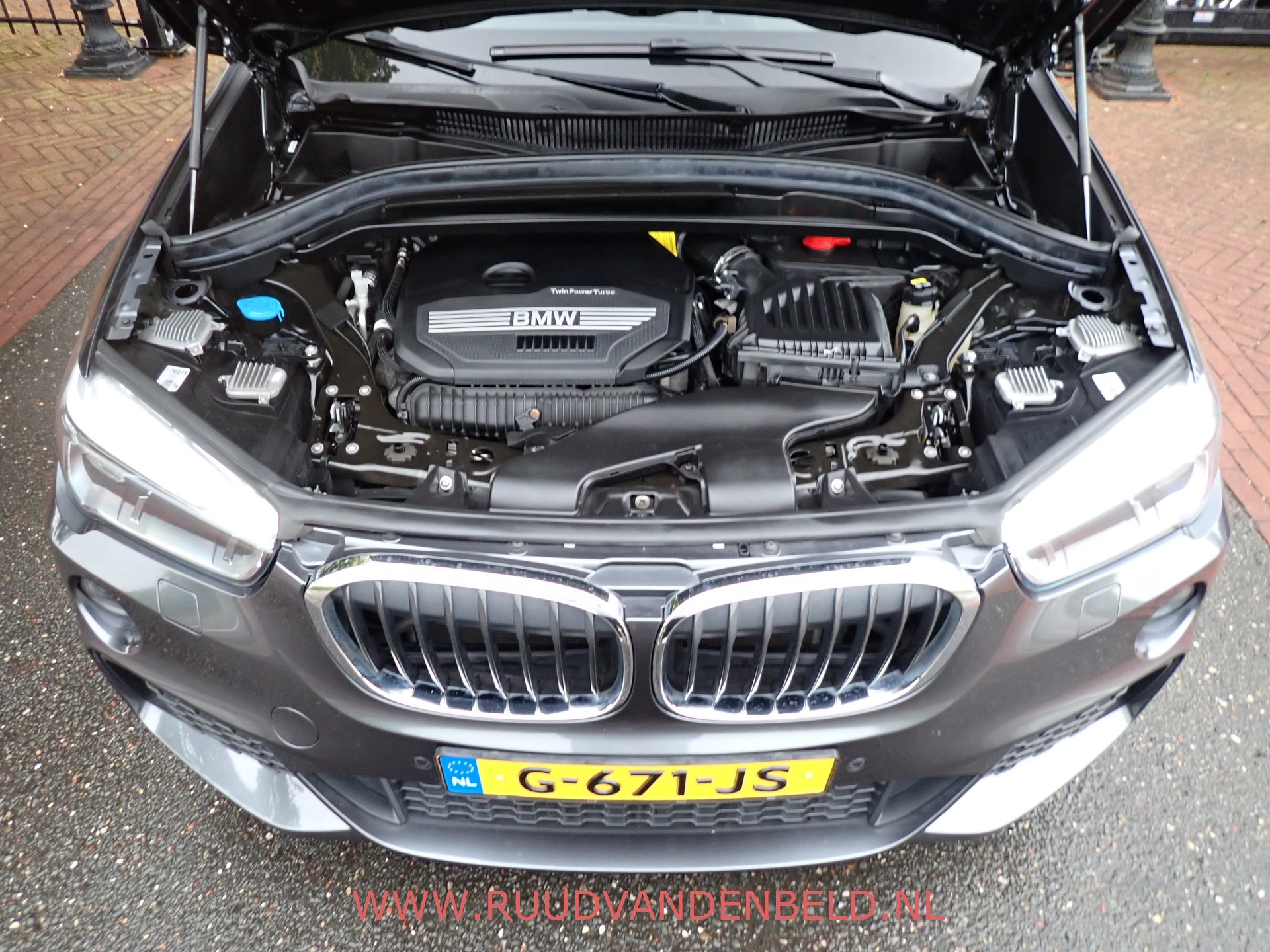 Foto van BMW X1 Sdrive20i