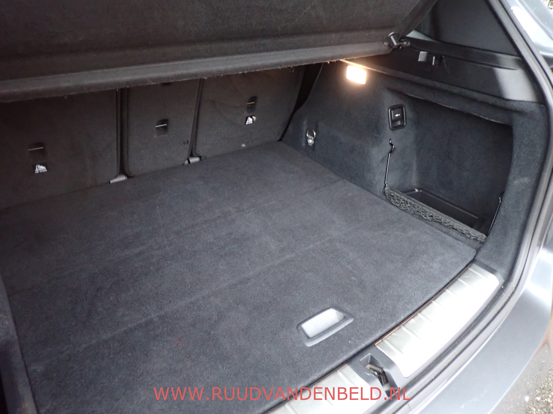 Foto van BMW X1 Sdrive20i