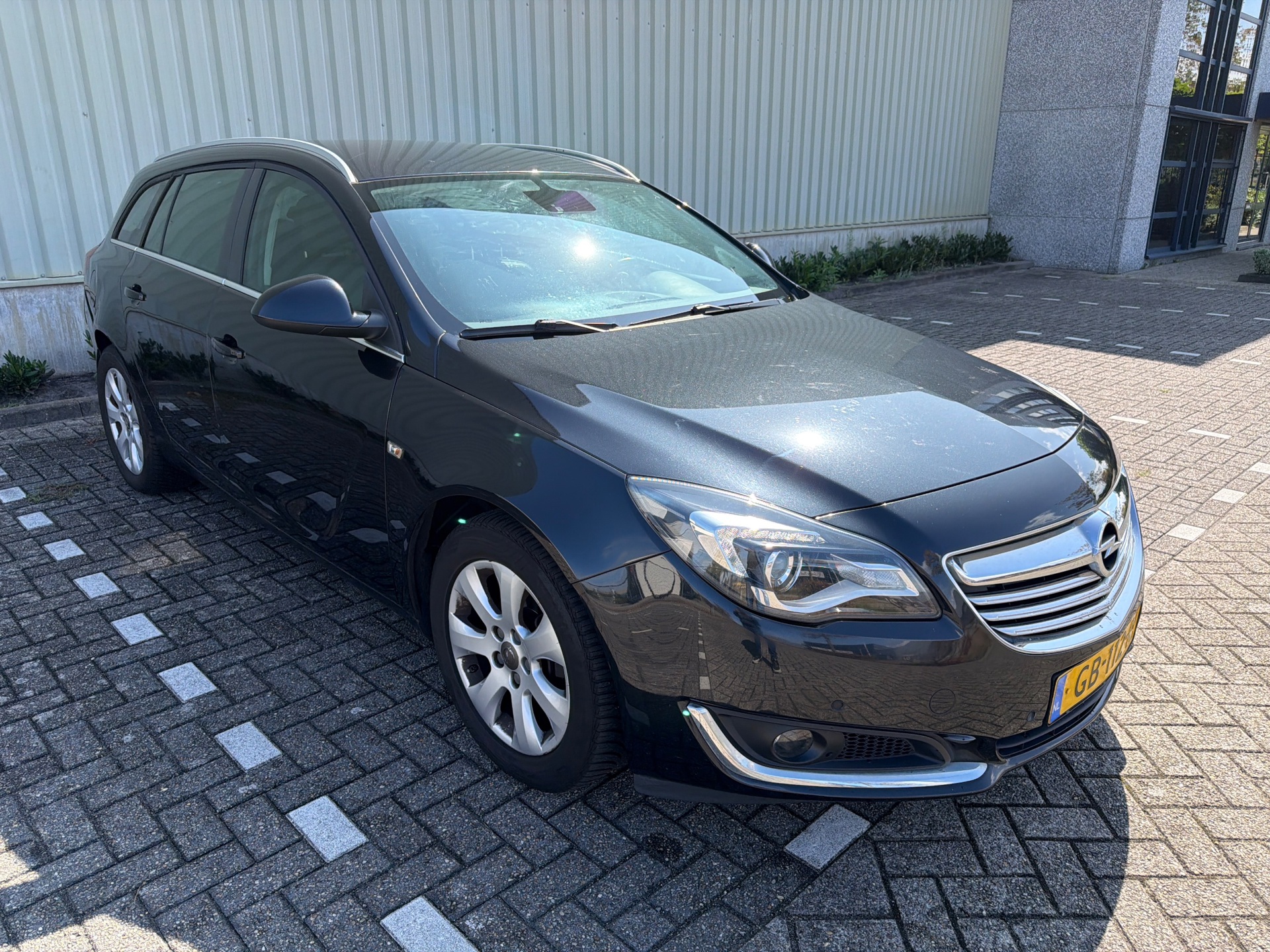 Foto van Opel Insignia Sports Tourer SW