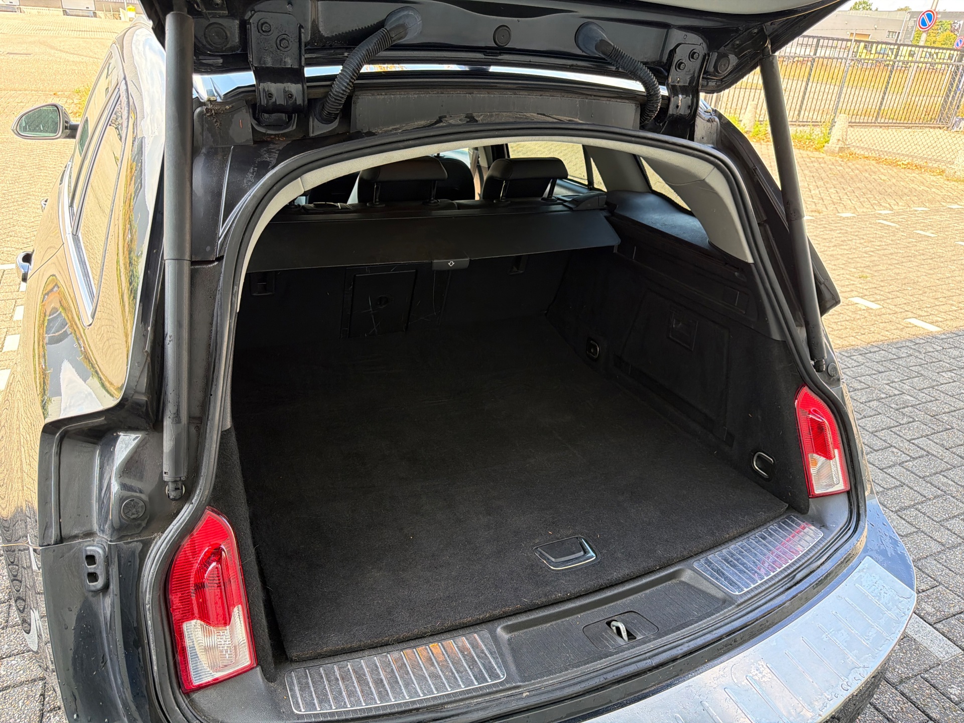 Foto van Opel Insignia Sports Tourer SW