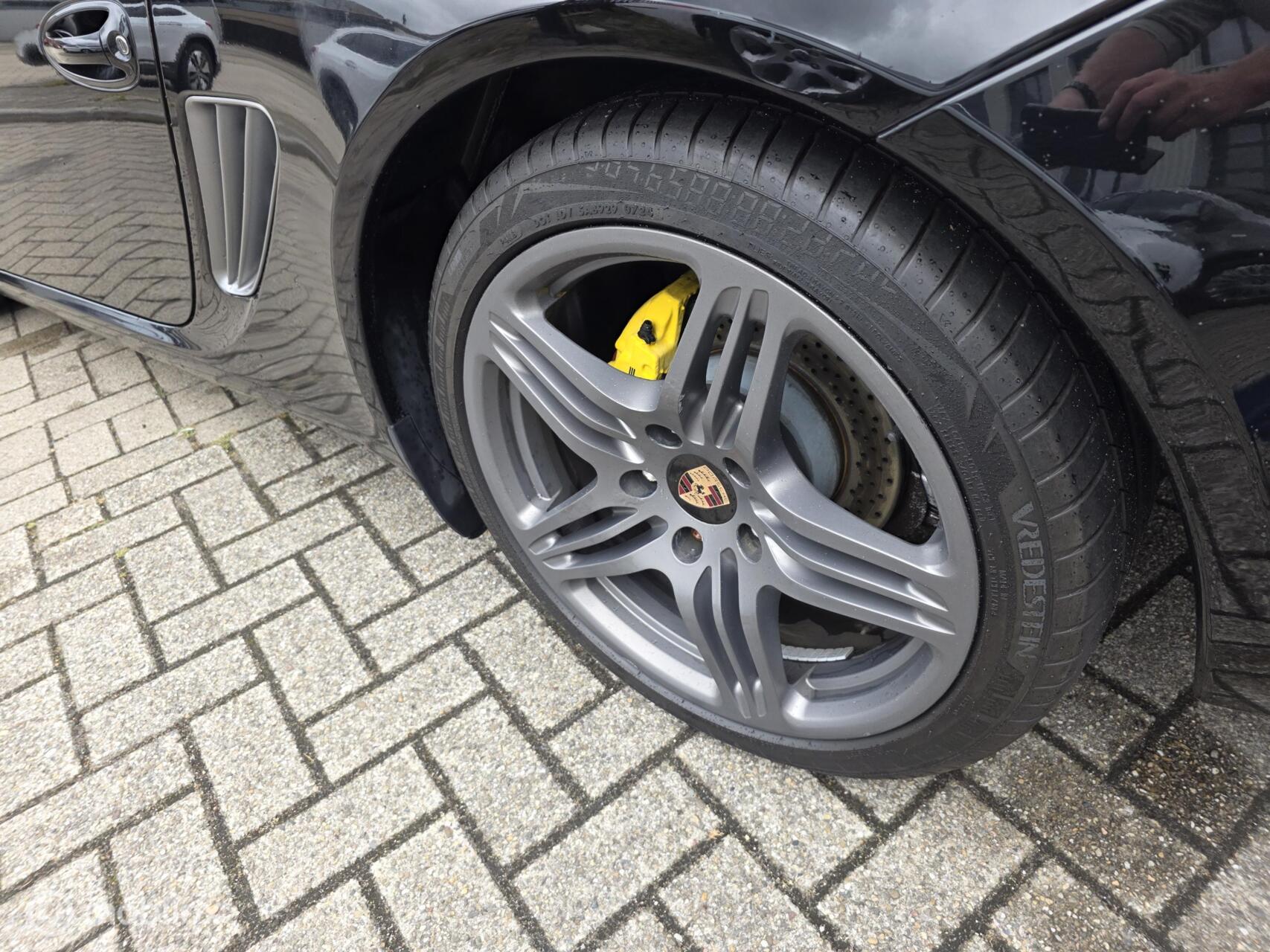 Foto van Porsche Cayman